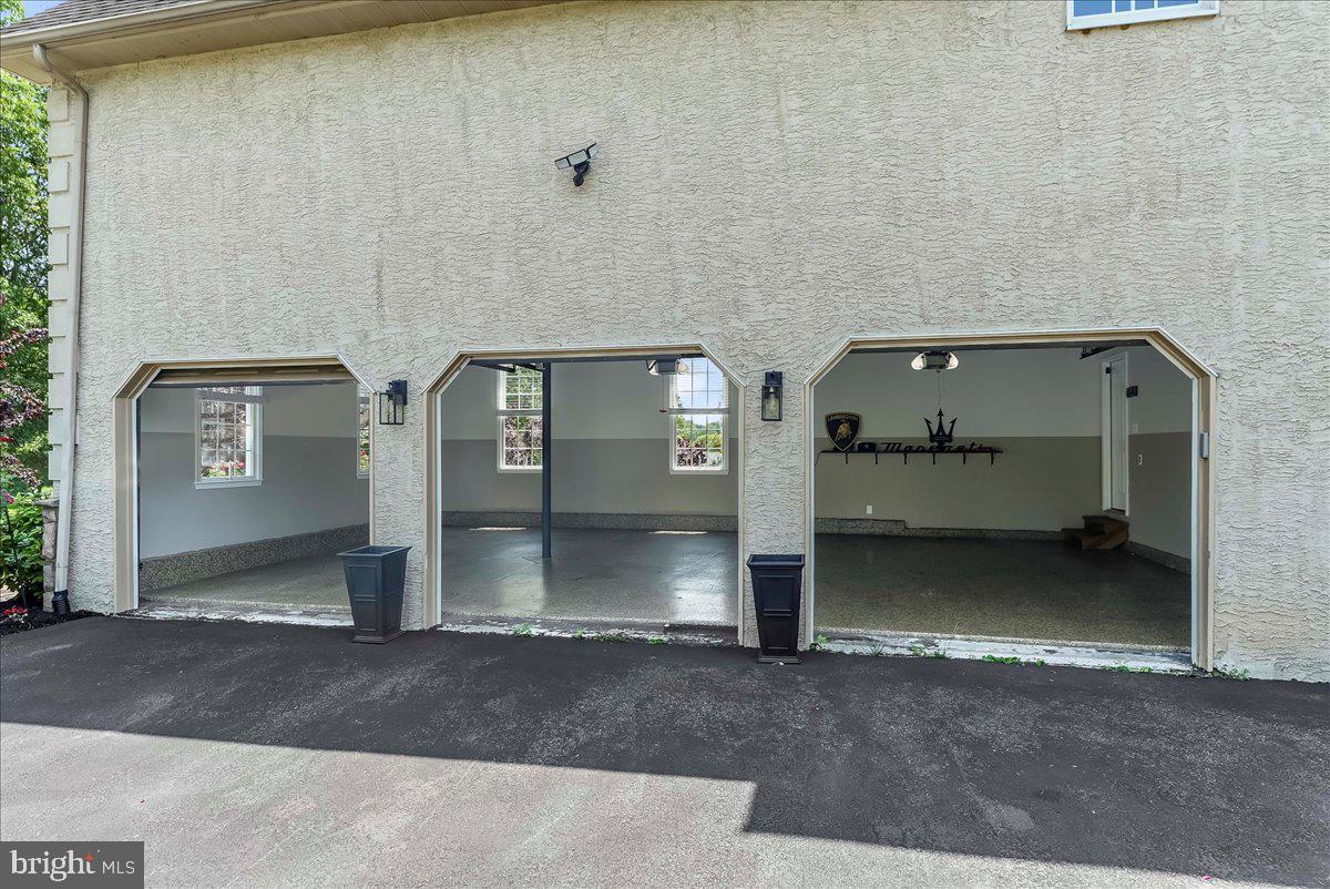 GARNET VALLEY WOODS - Residential