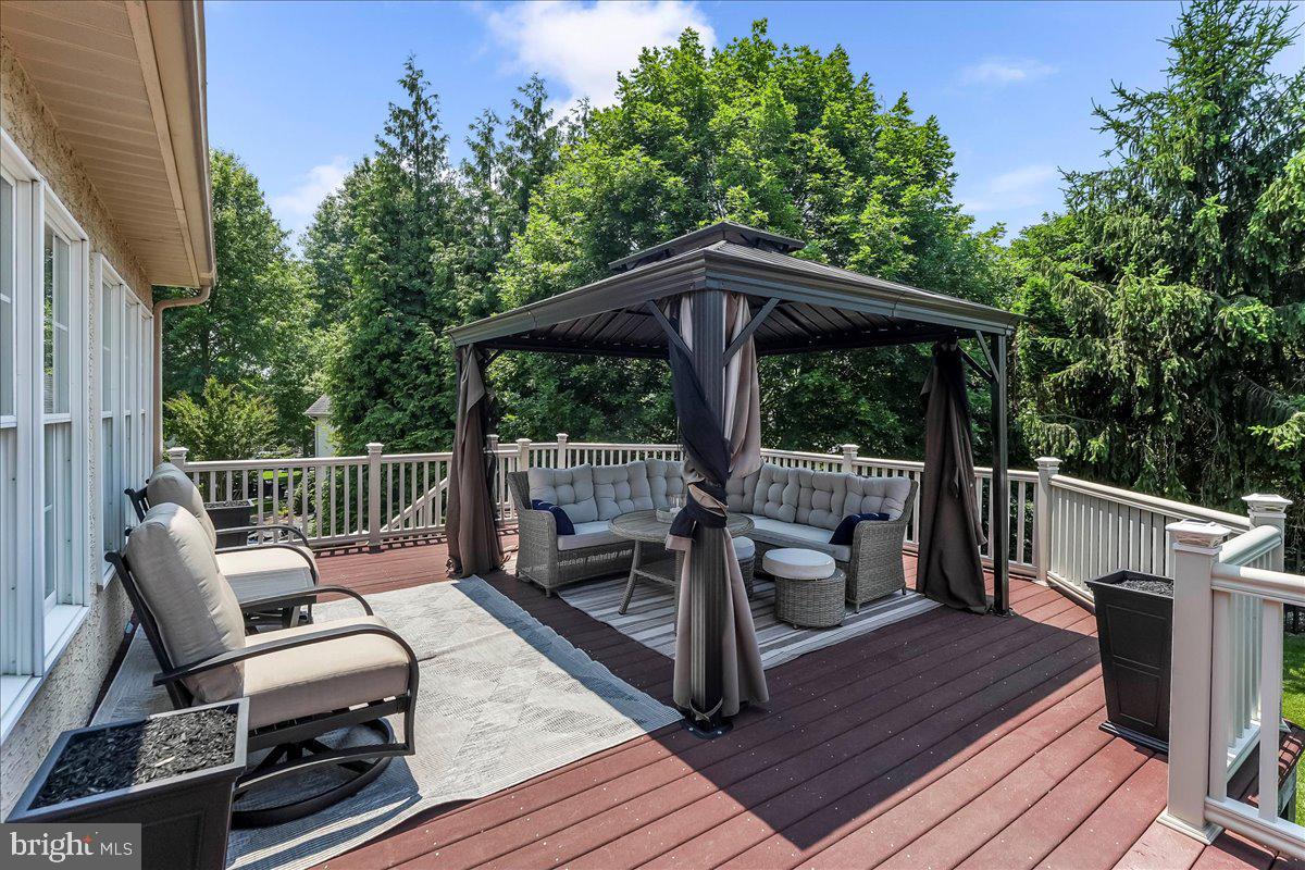 GARNET VALLEY WOODS - Residential