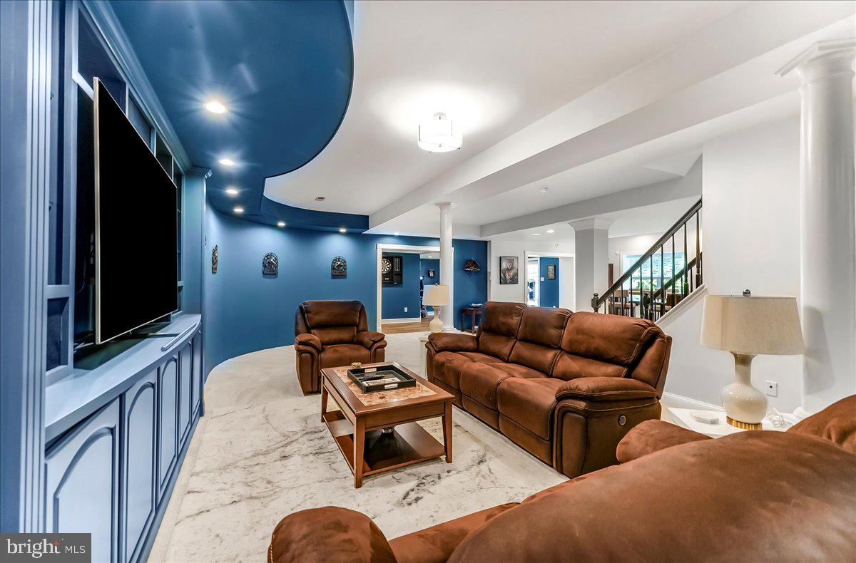 GARNET VALLEY WOODS - Residential