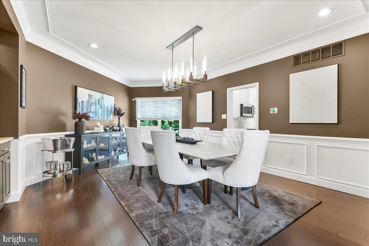 GARNET VALLEY WOODS - Residential