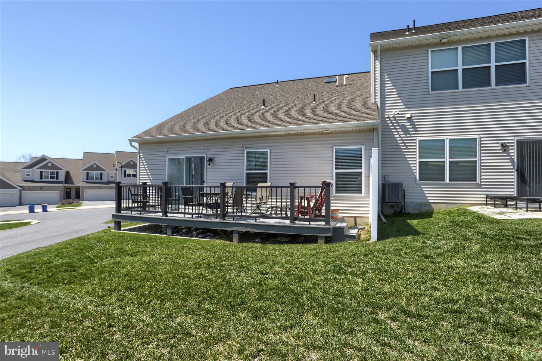 CHAMBERS POINTE - Residential