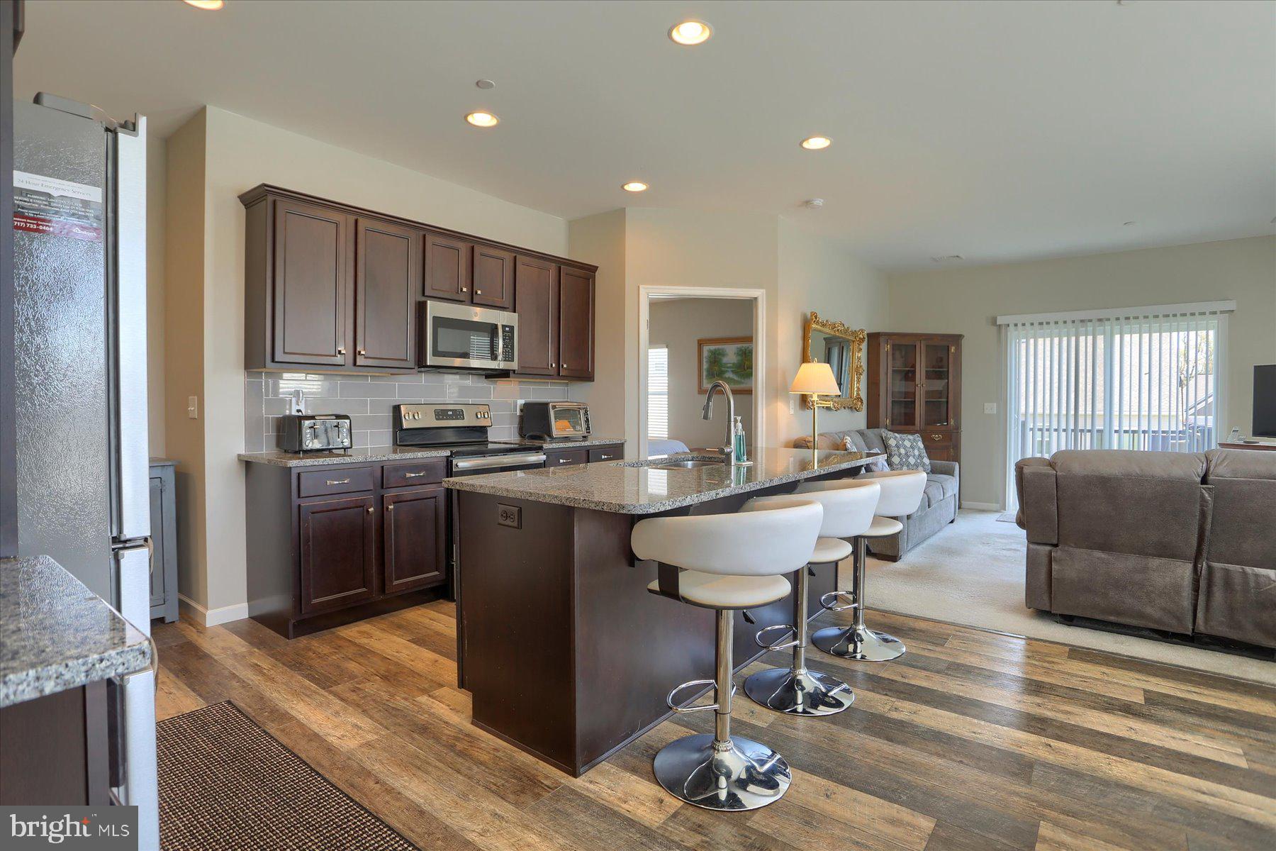 856 ANTHONY DRIVE