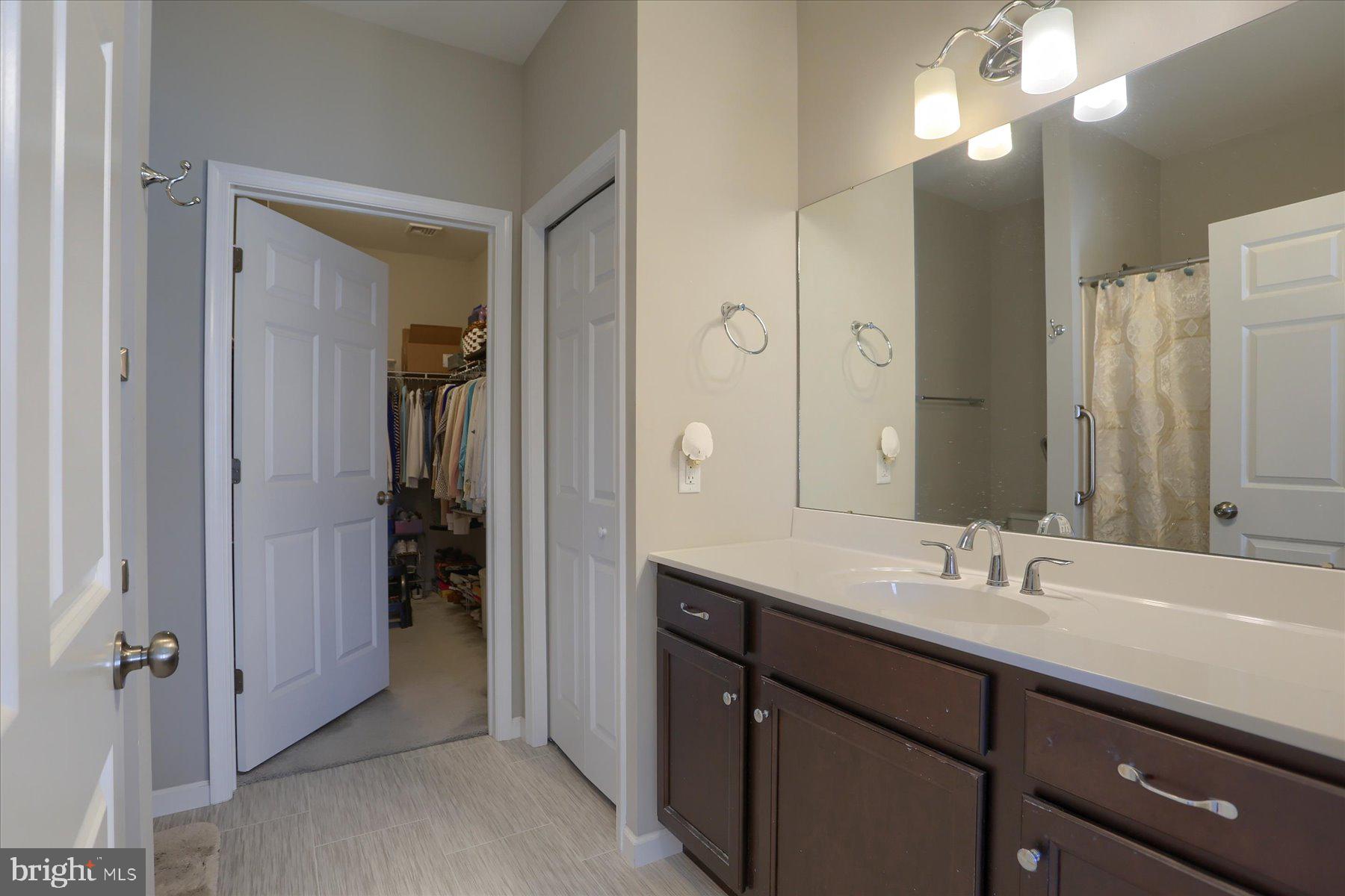 CHAMBERS POINTE - Residential