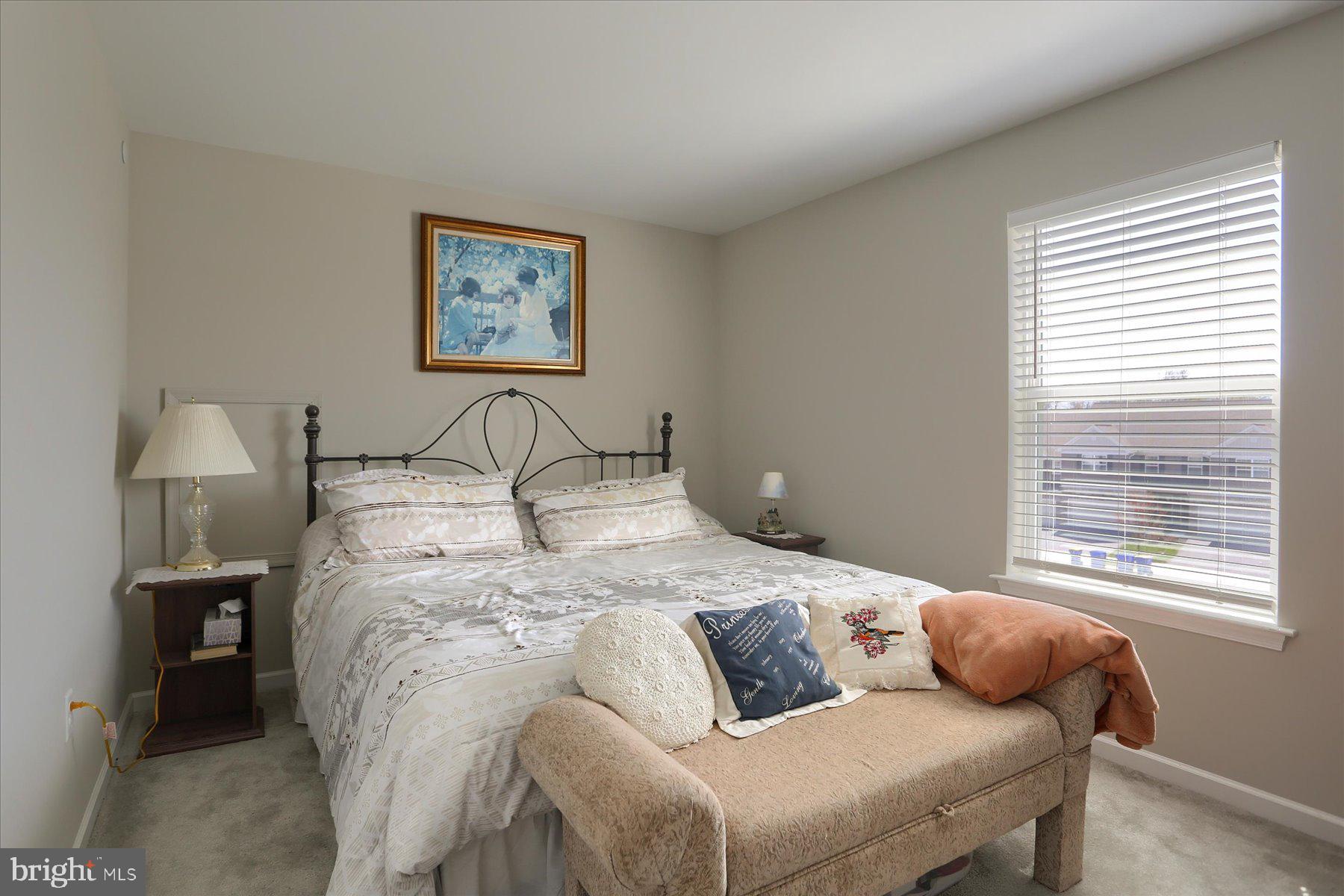 CHAMBERS POINTE - Residential