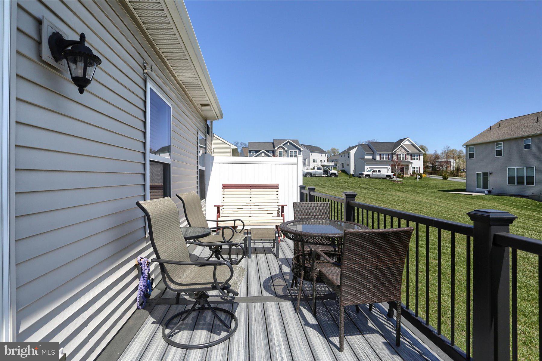 CHAMBERS POINTE - Residential