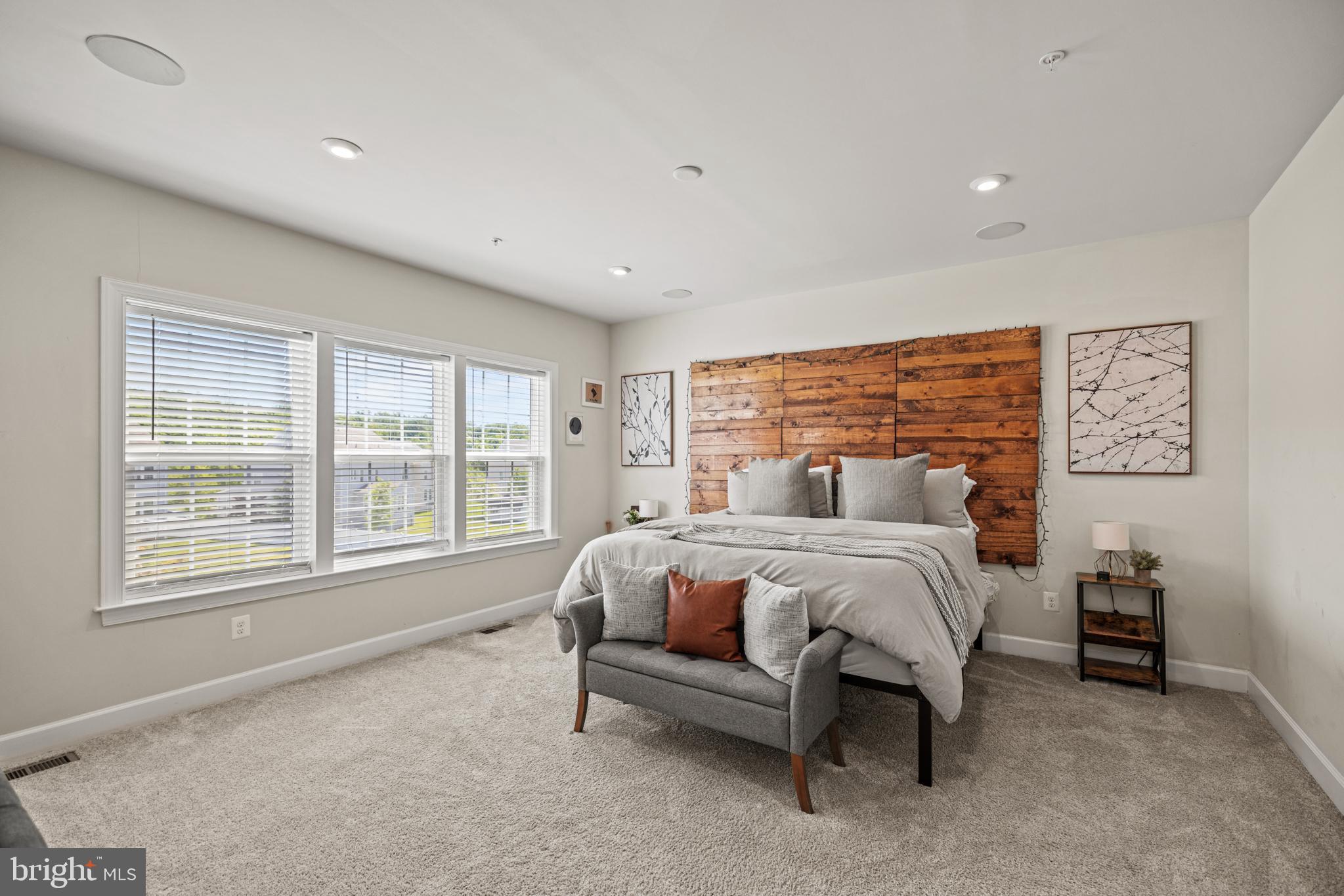 UPPER MARLBORO - Residential