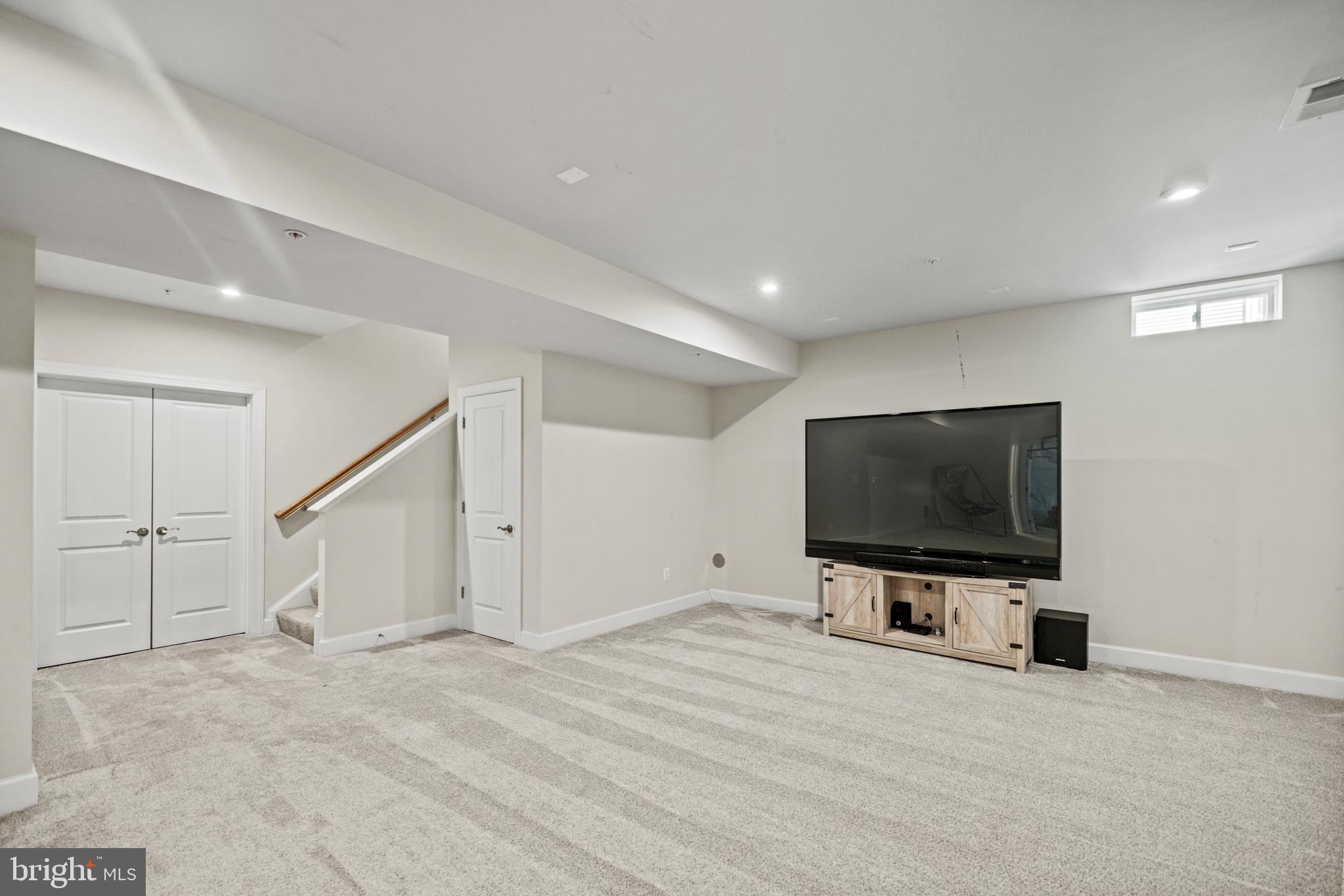 UPPER MARLBORO - Residential