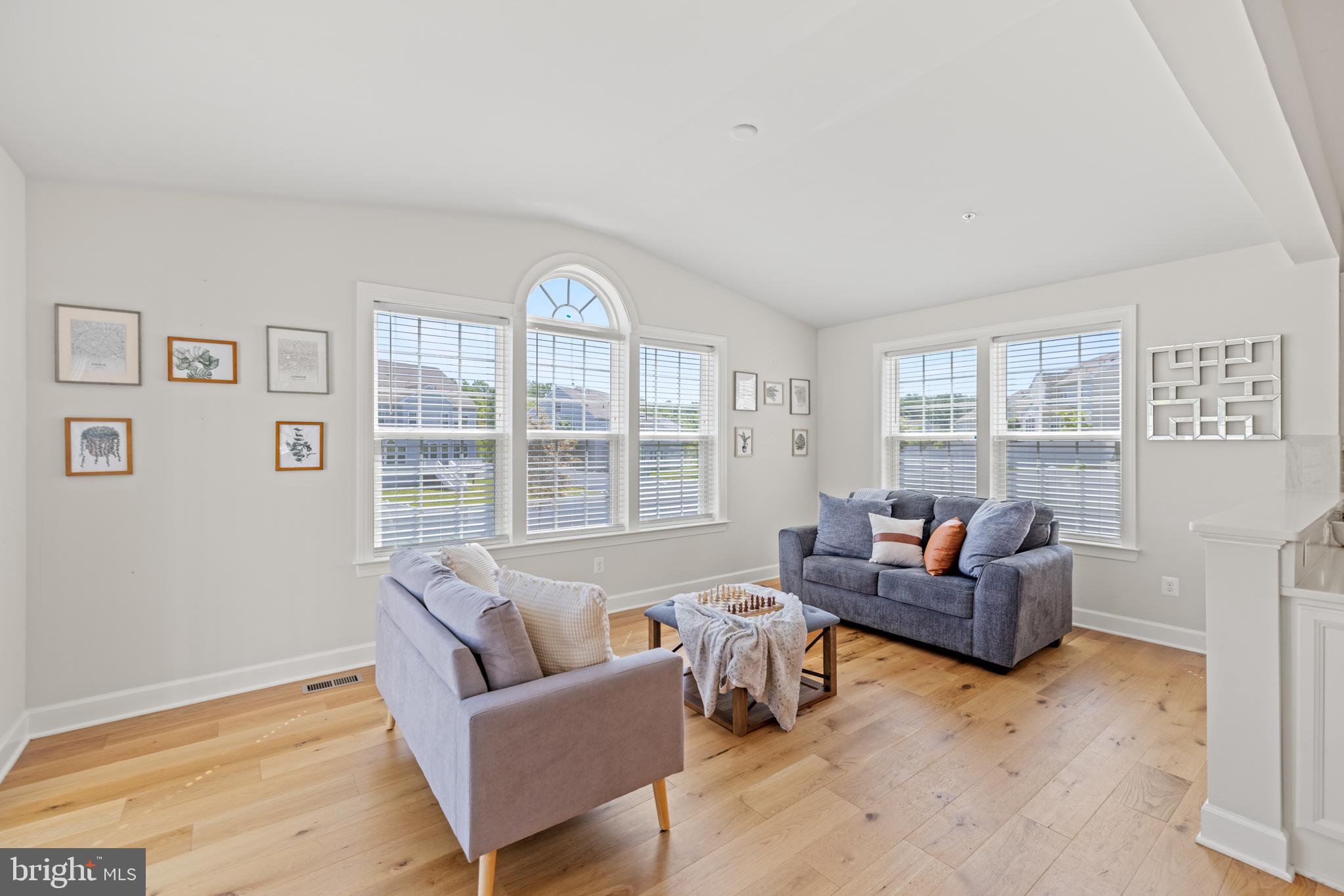 UPPER MARLBORO - Residential