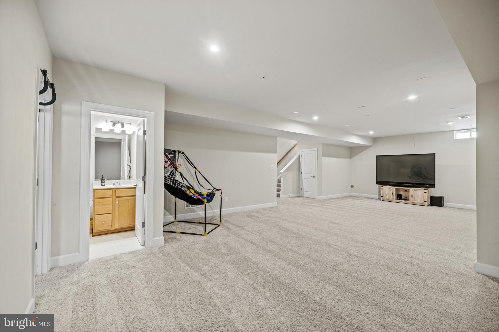 UPPER MARLBORO - Residential