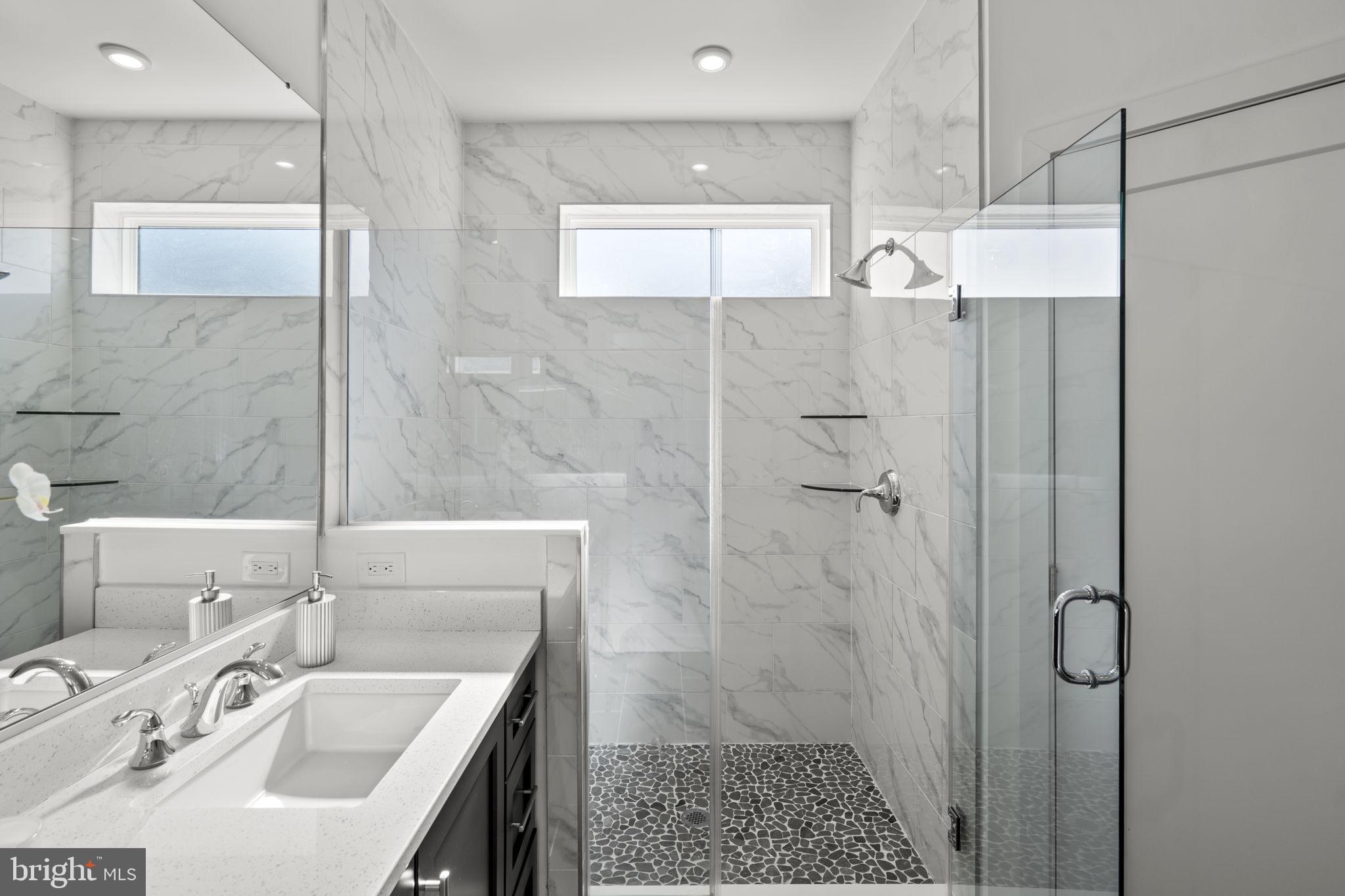 COMMONWEALTH PLACE AT WESTFIELDS - Residential