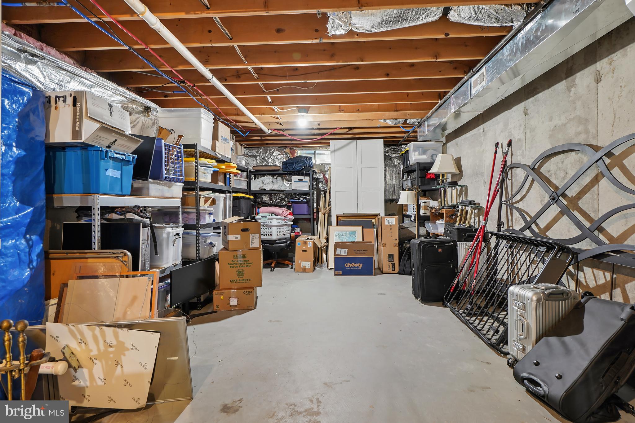 TWIN OAKS FARM - Residential