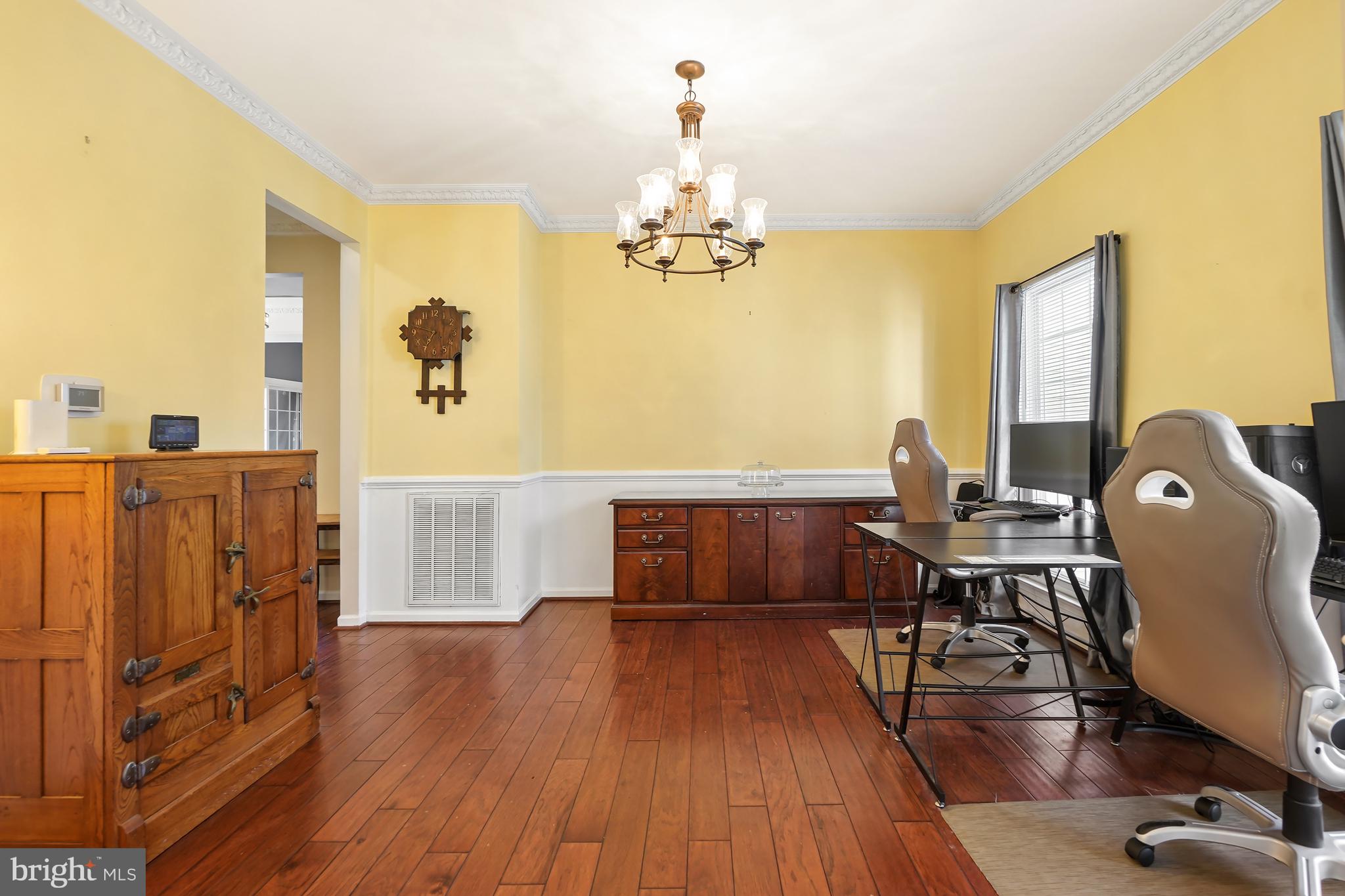 TWIN OAKS FARM - Residential