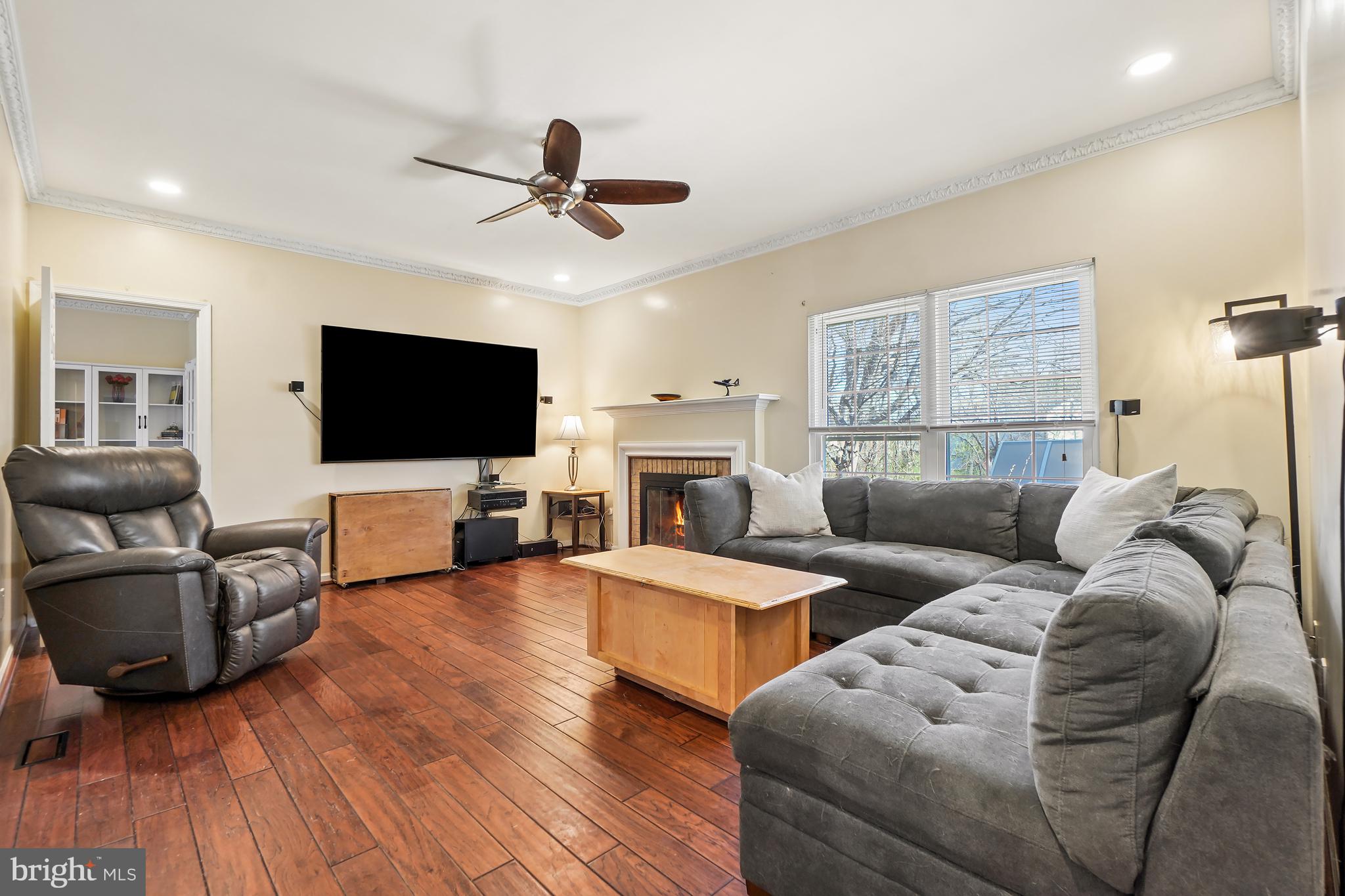 TWIN OAKS FARM - Residential