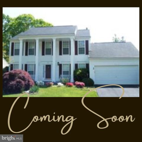 Photo of 13205 Oak Farm Drive, WOODBRIDGE, VA 22192 (MLS # VAPW2115116)