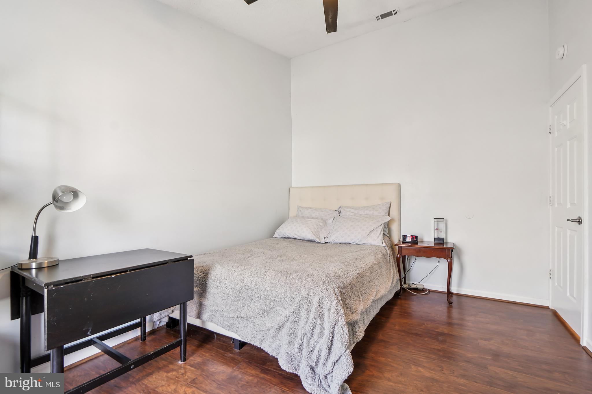 TWIN OAKS FARM - Residential