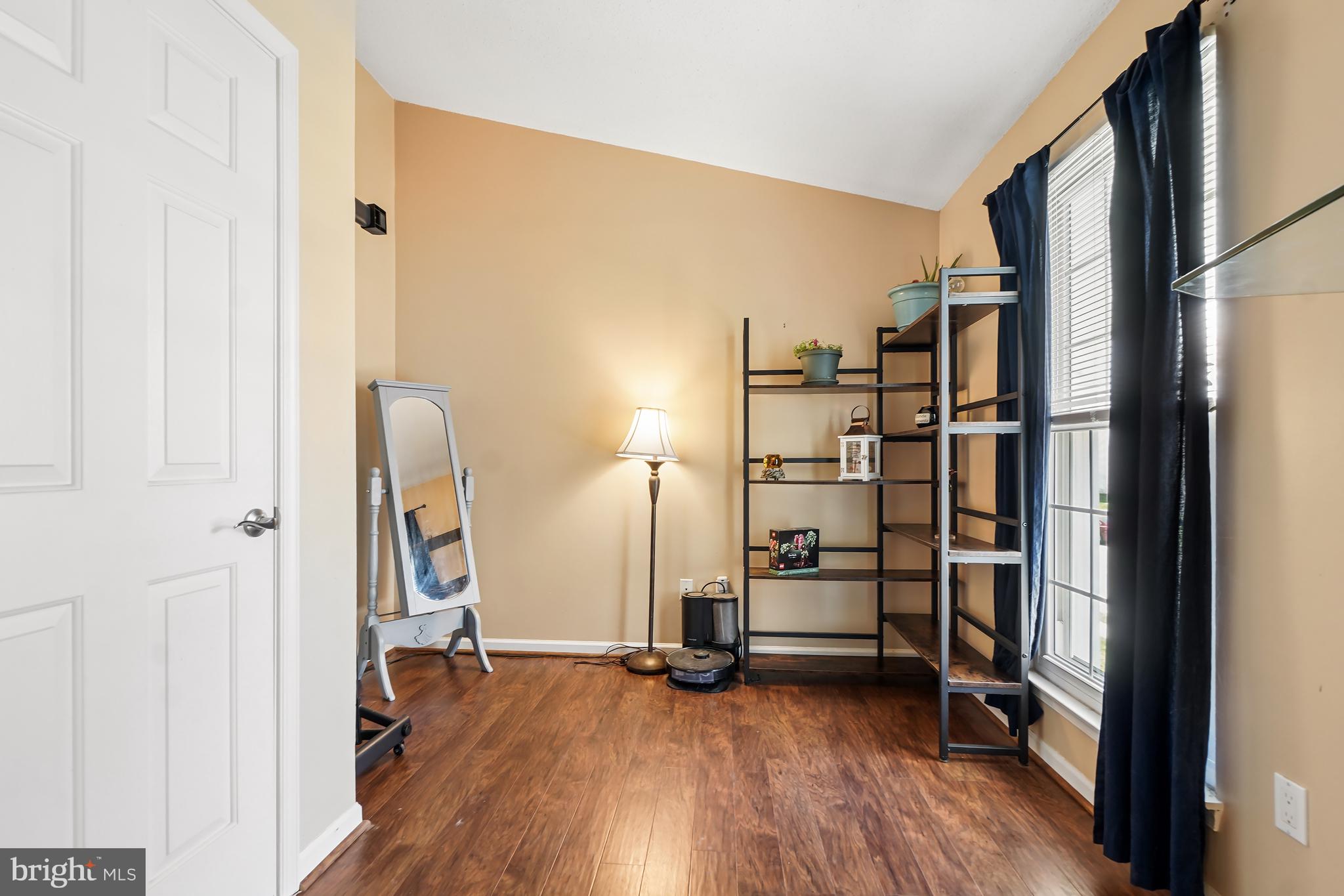 TWIN OAKS FARM - Residential