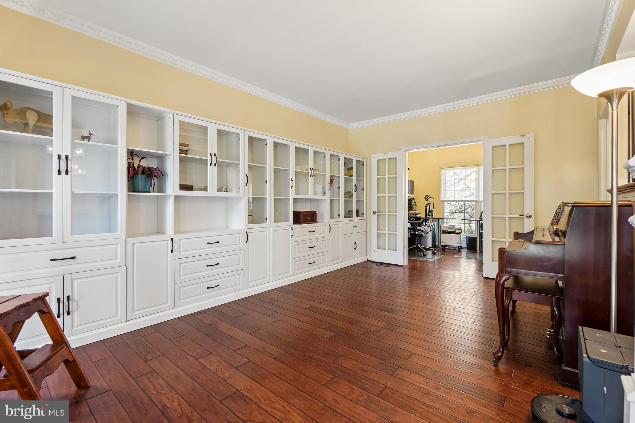 TWIN OAKS FARM - Residential