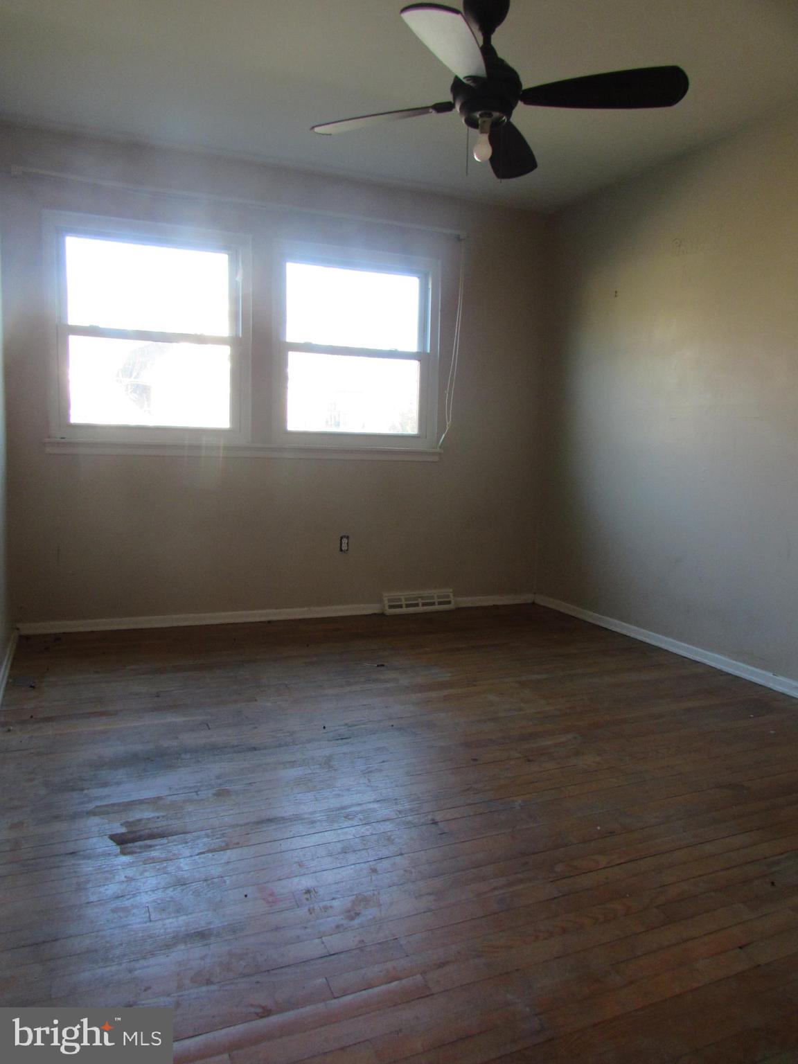 FORT WASHINGTON ESTATES - Residential