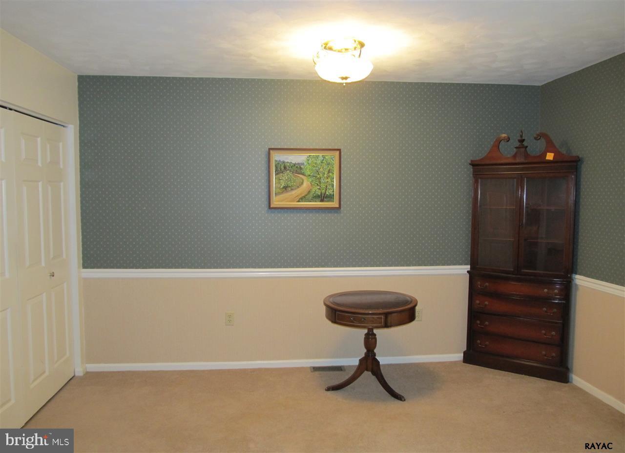 MEADOWS - Residential