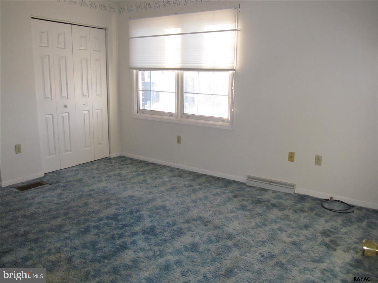MEADOWS - Residential