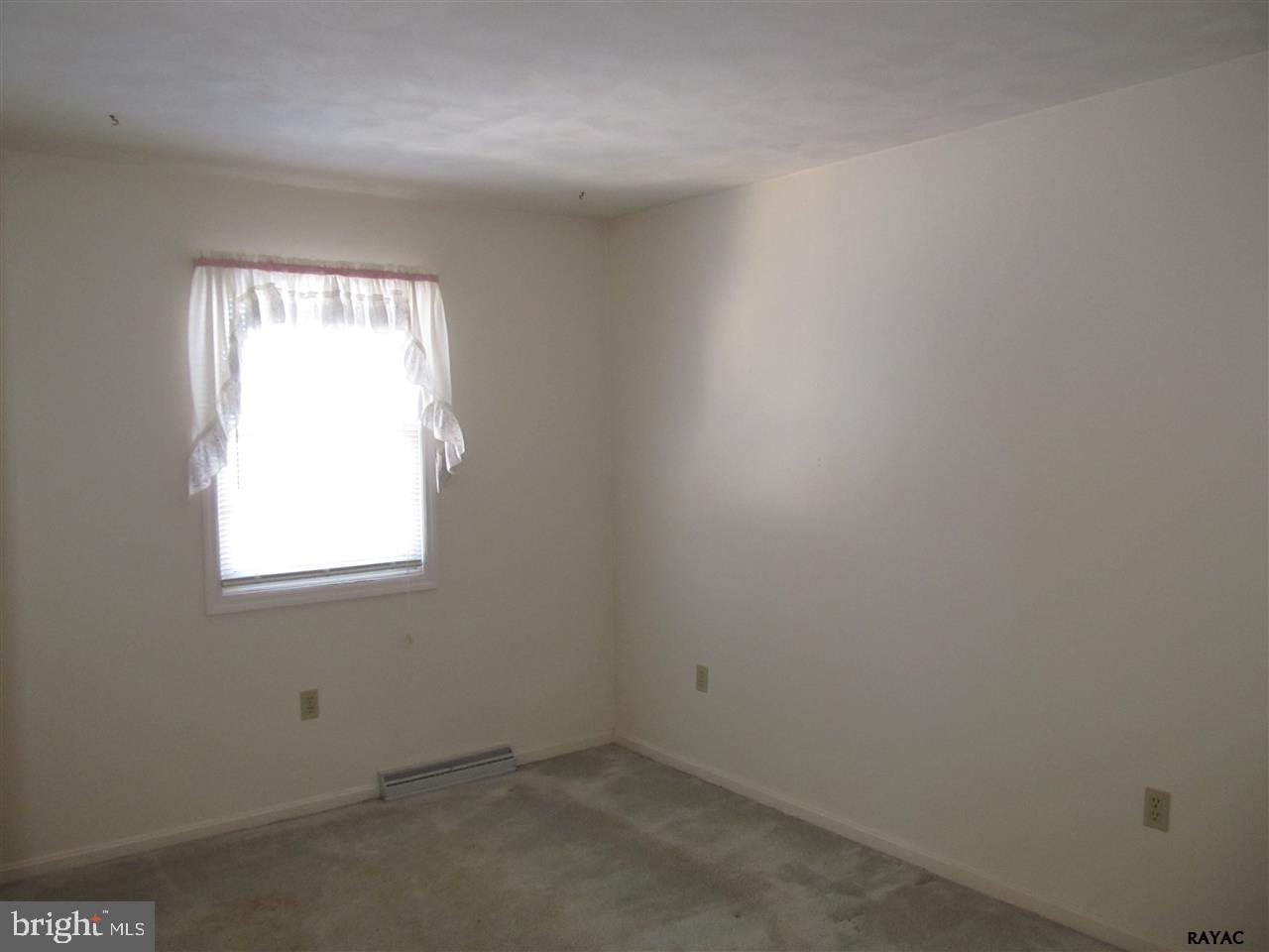 MEADOWS - Residential