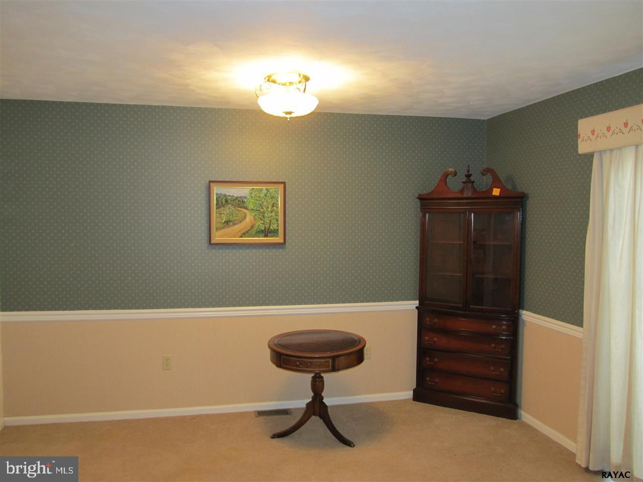 MEADOWS - Residential