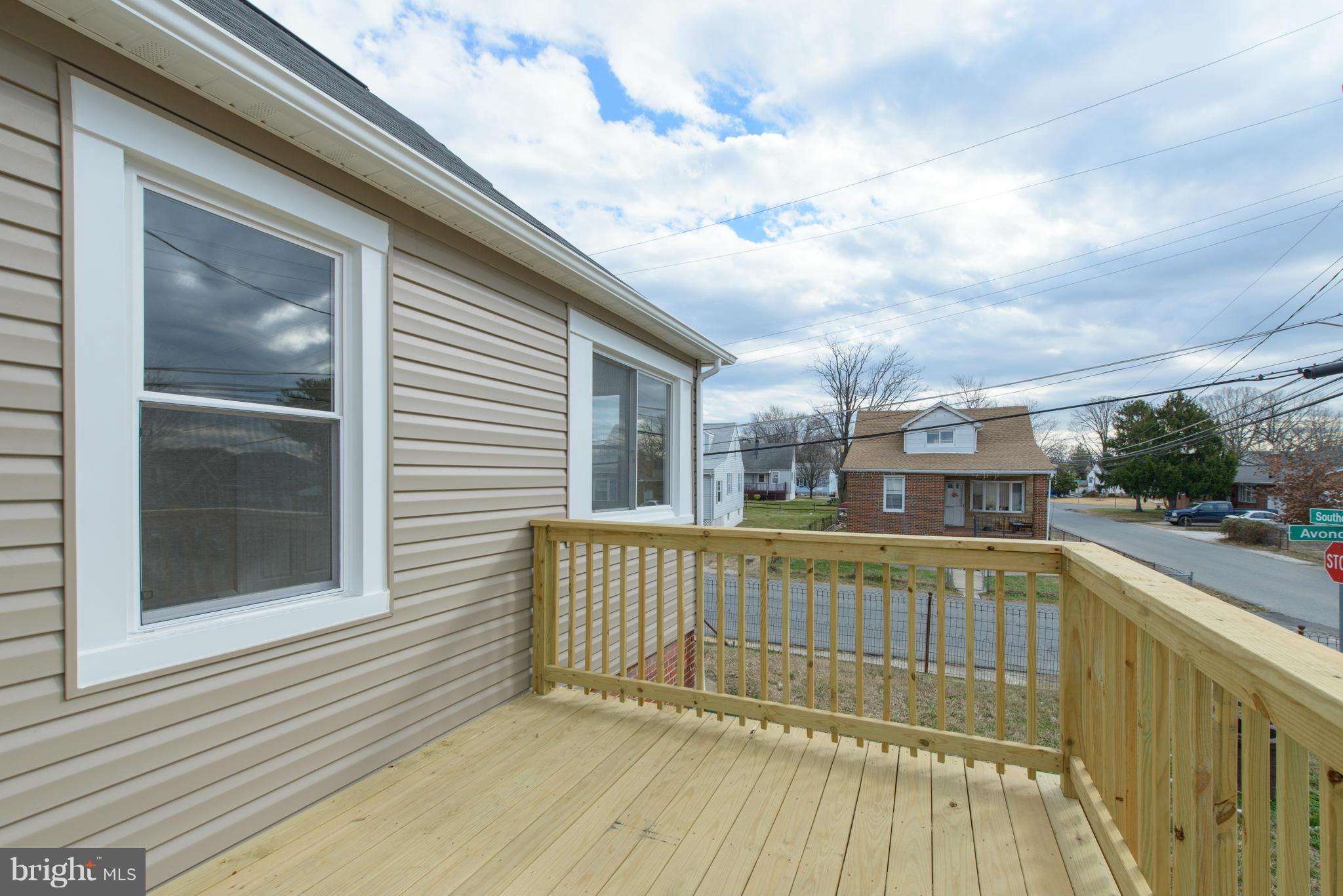 EAST VIEW - Residential