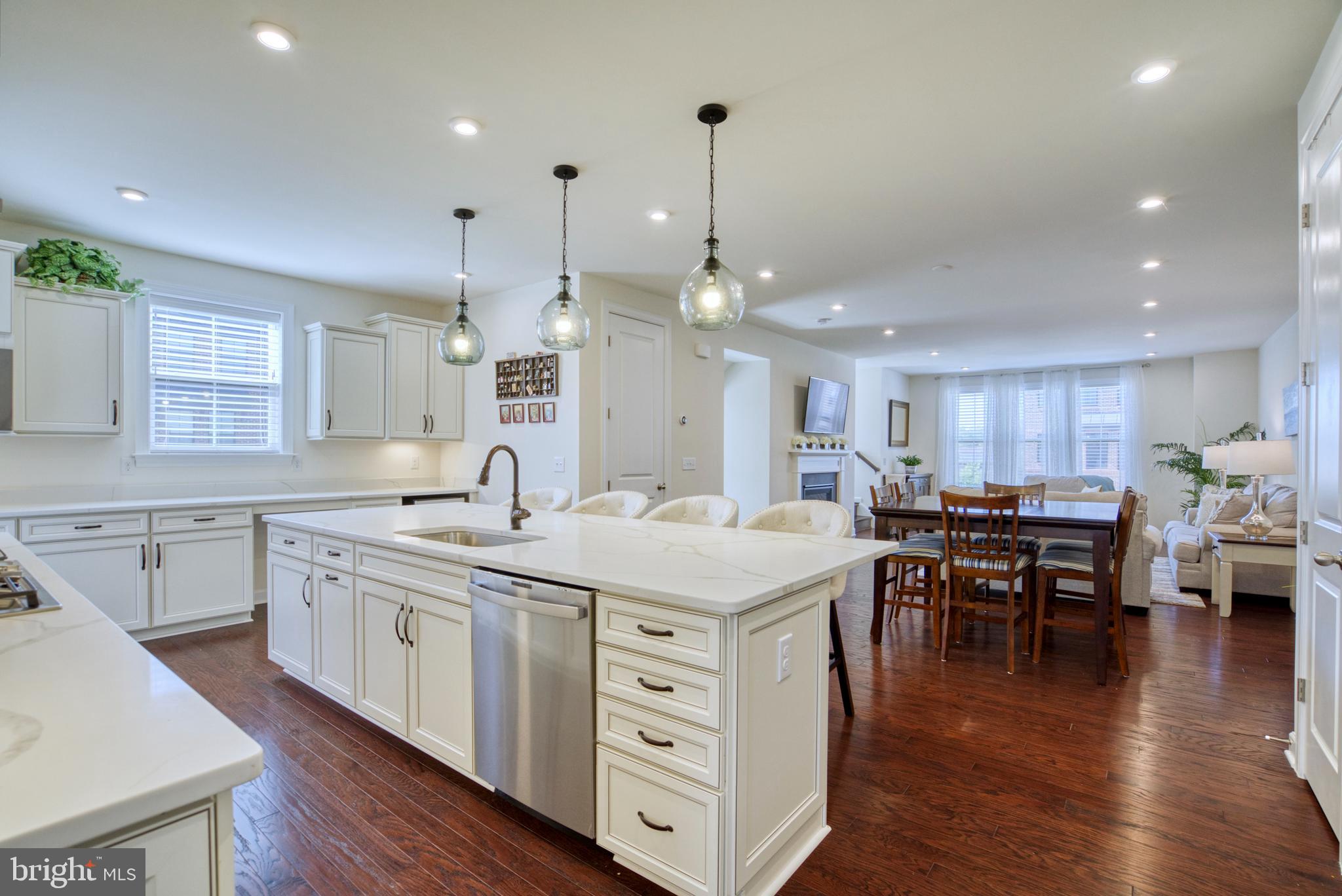 POTOMAC TERRACE - Residential