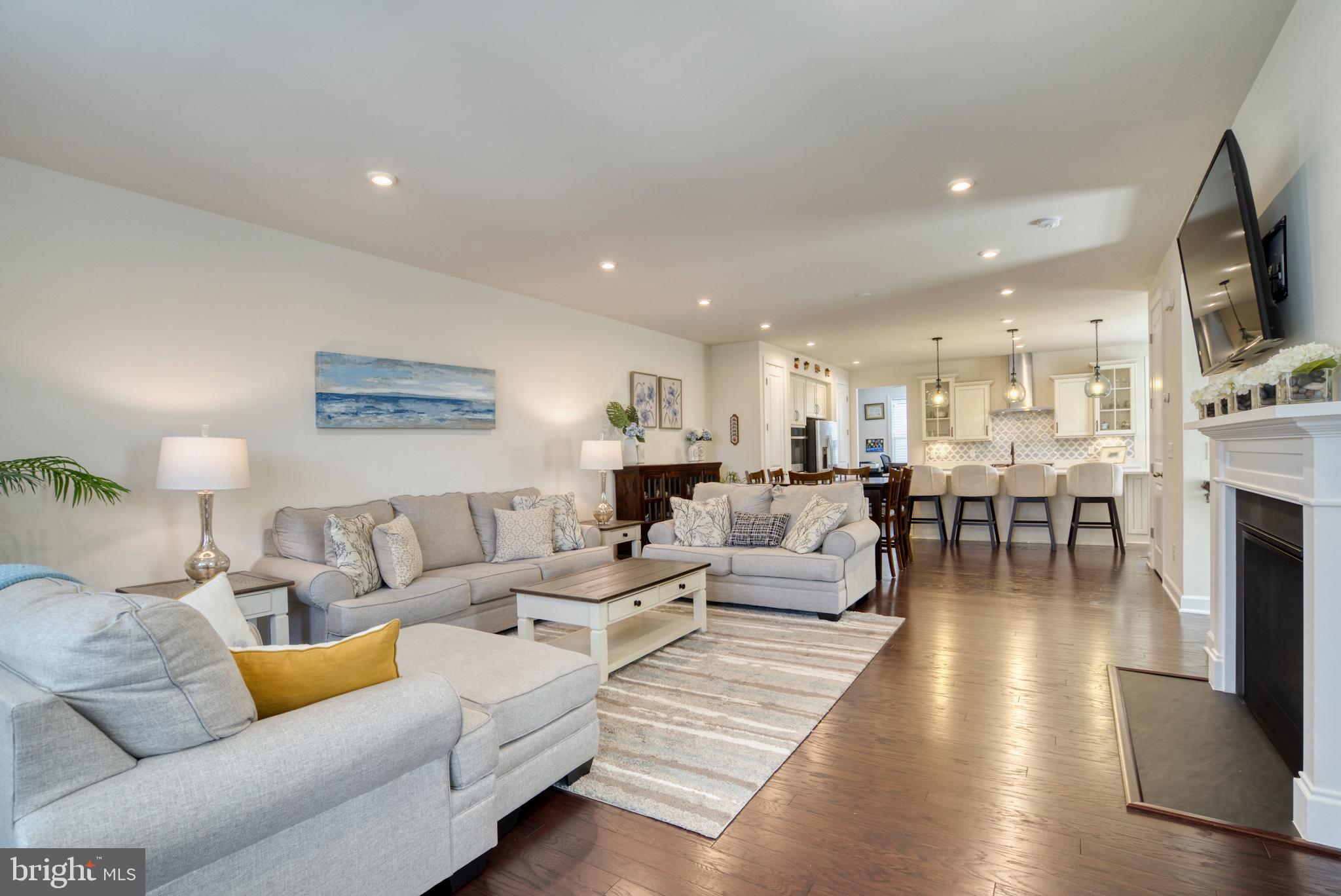 POTOMAC TERRACE - Residential