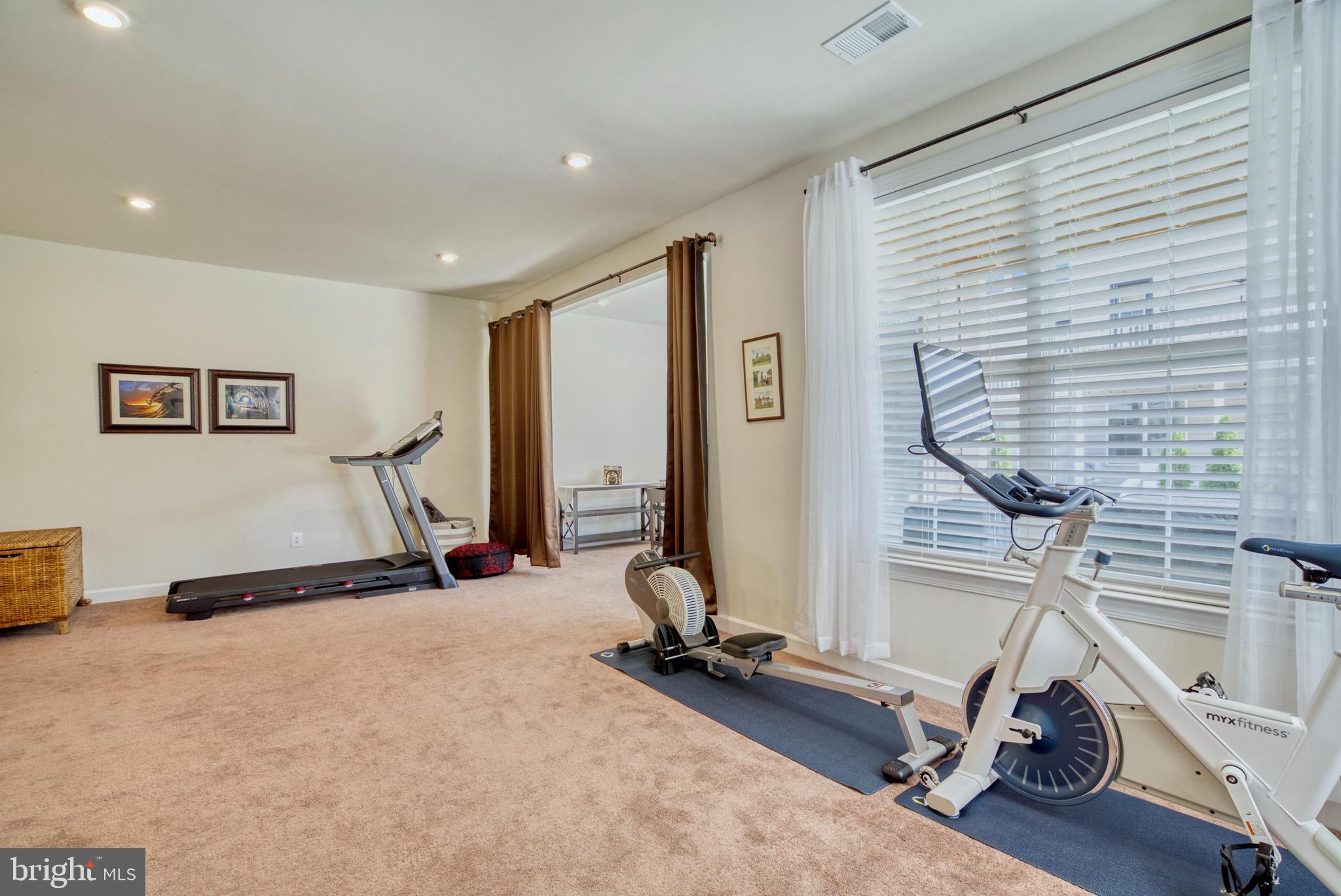 POTOMAC TERRACE - Residential