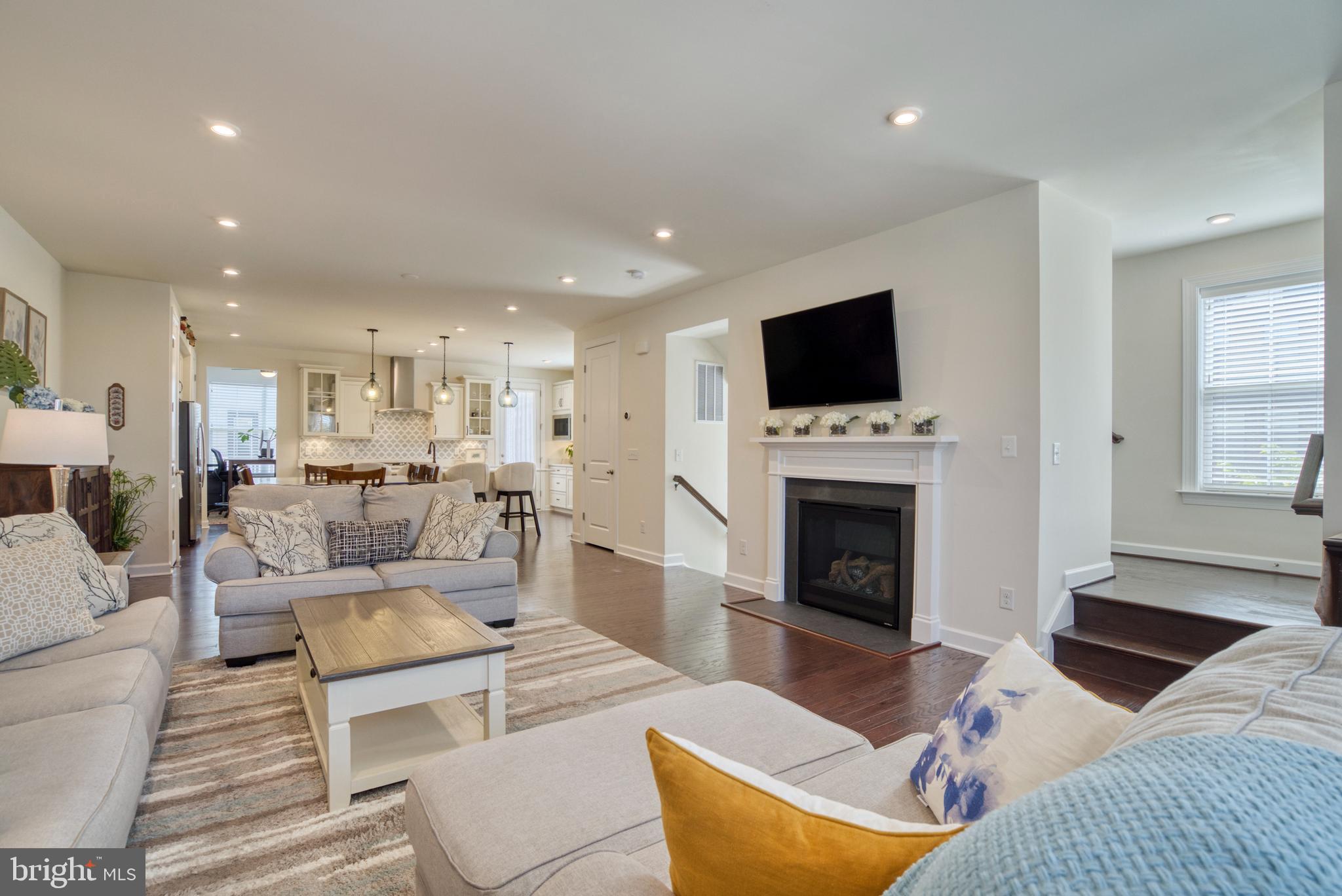 POTOMAC TERRACE - Residential