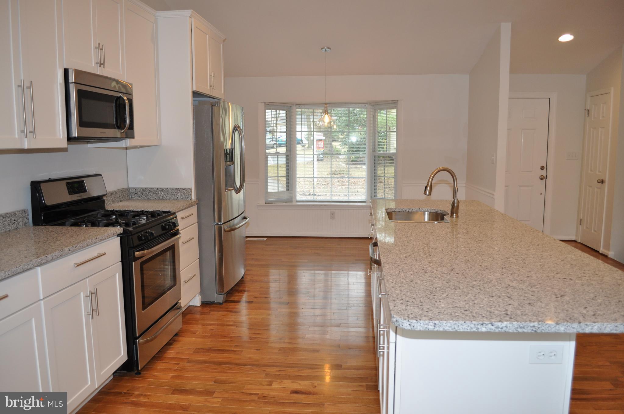 WILLIAMSBURG VILLAGE - Residential Lease