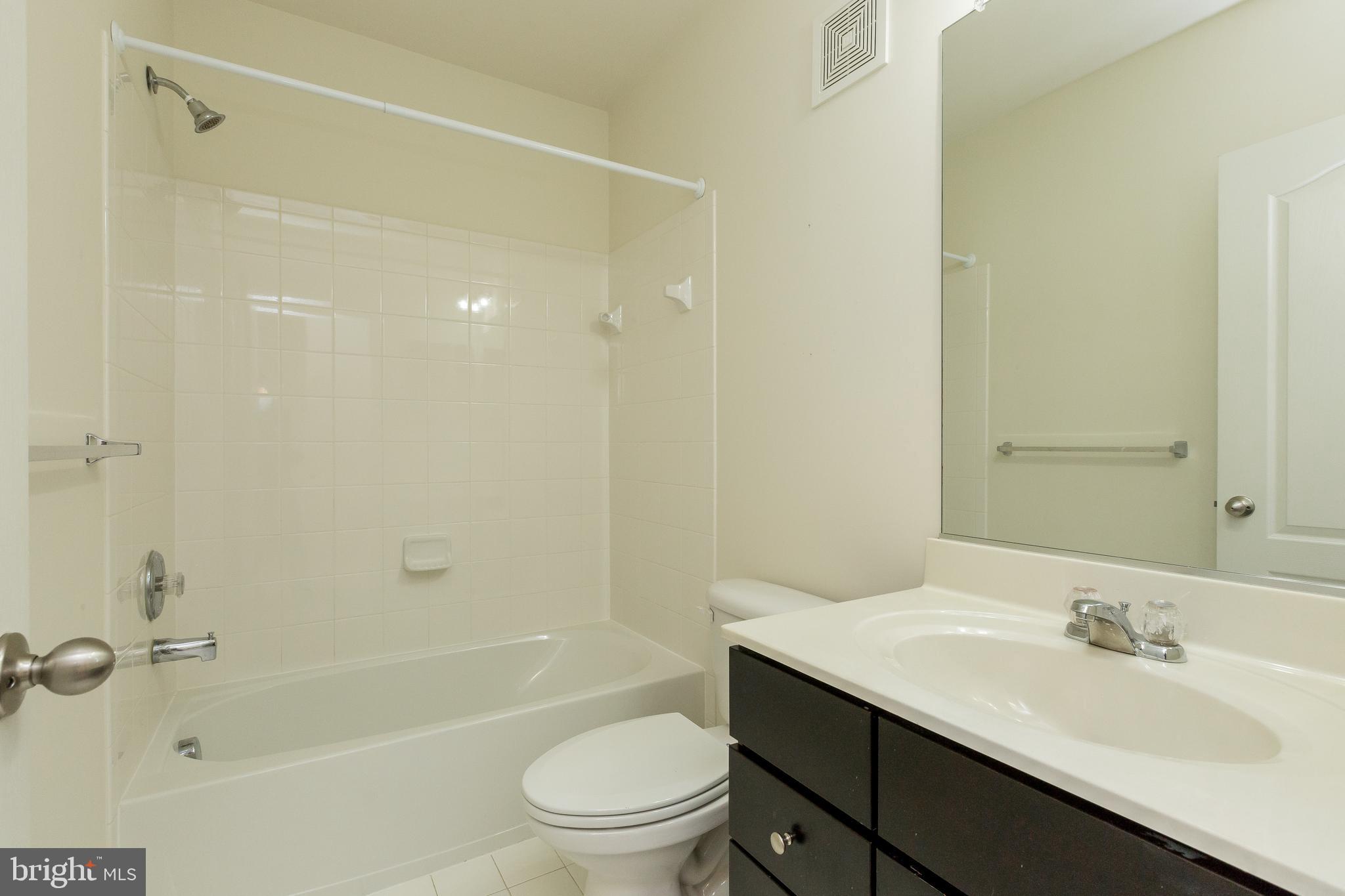 ARORA HILLS - Residential Lease