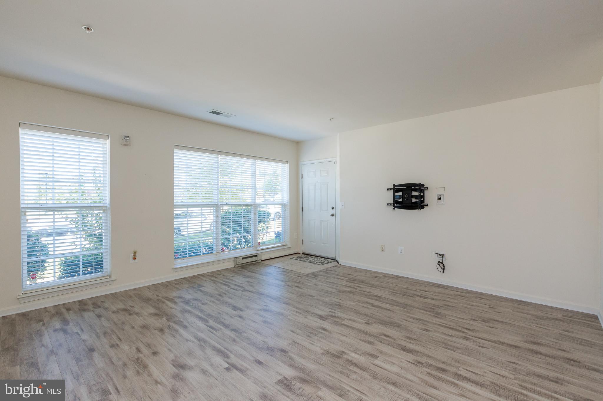 ARORA HILLS - Residential Lease