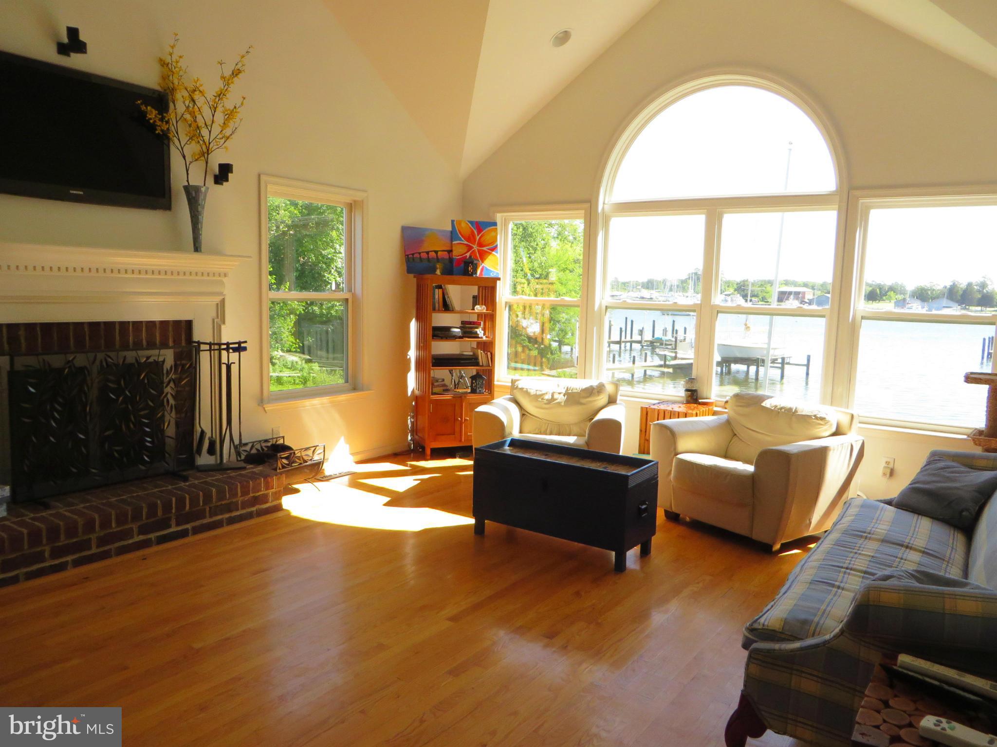 SOLOMONS ISLAND - Residential