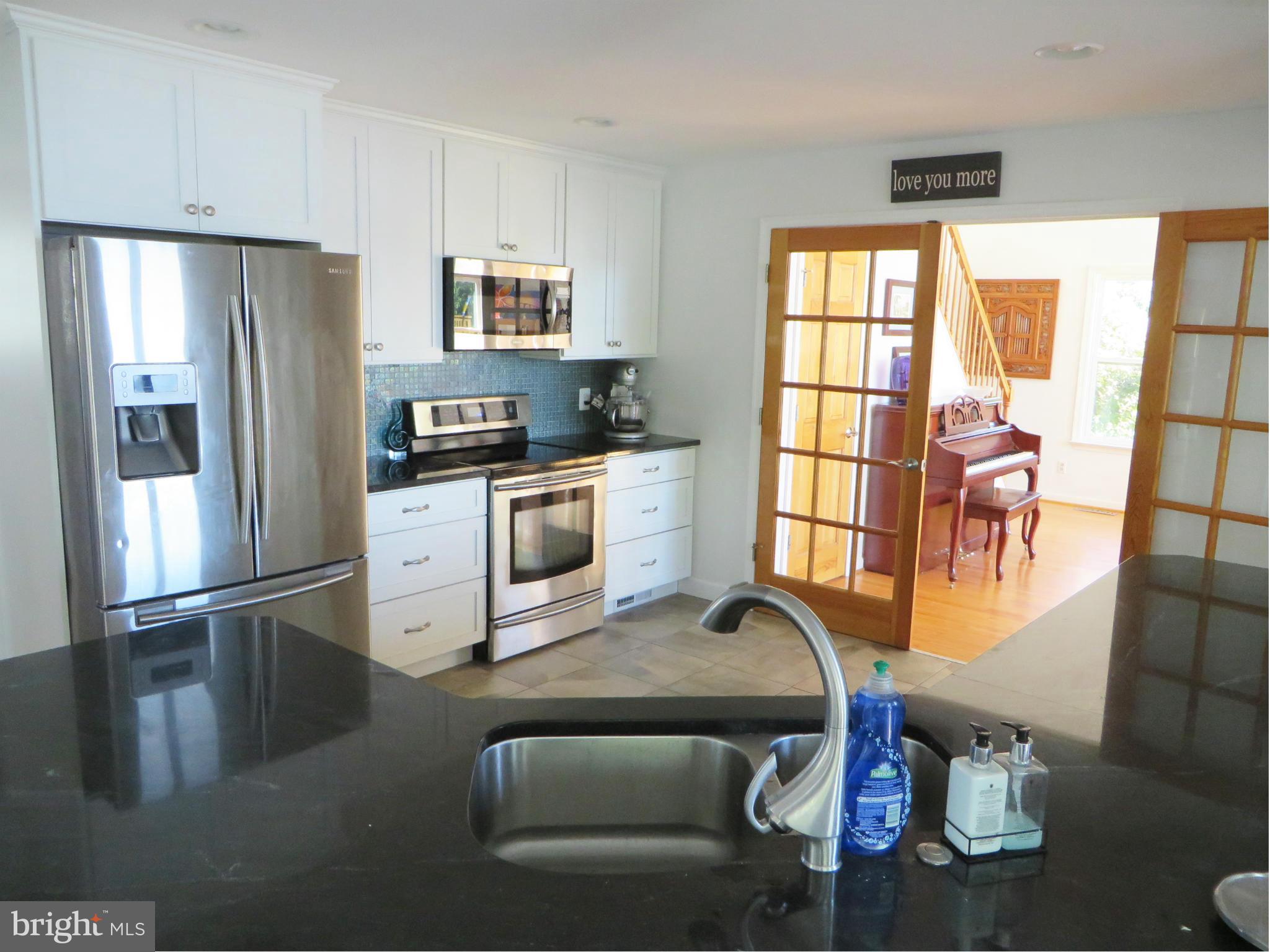 SOLOMONS ISLAND - Residential