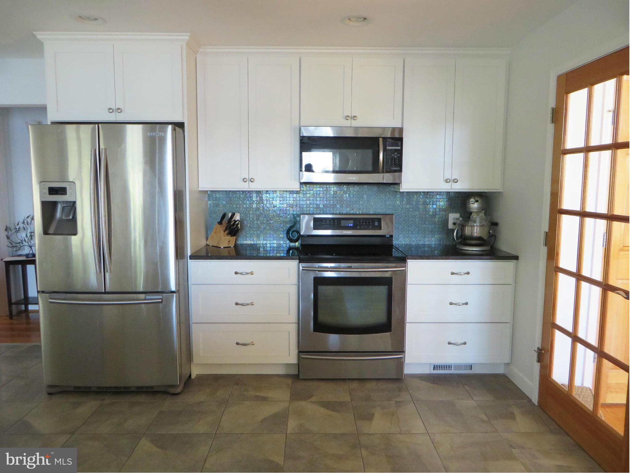 SOLOMONS ISLAND - Residential