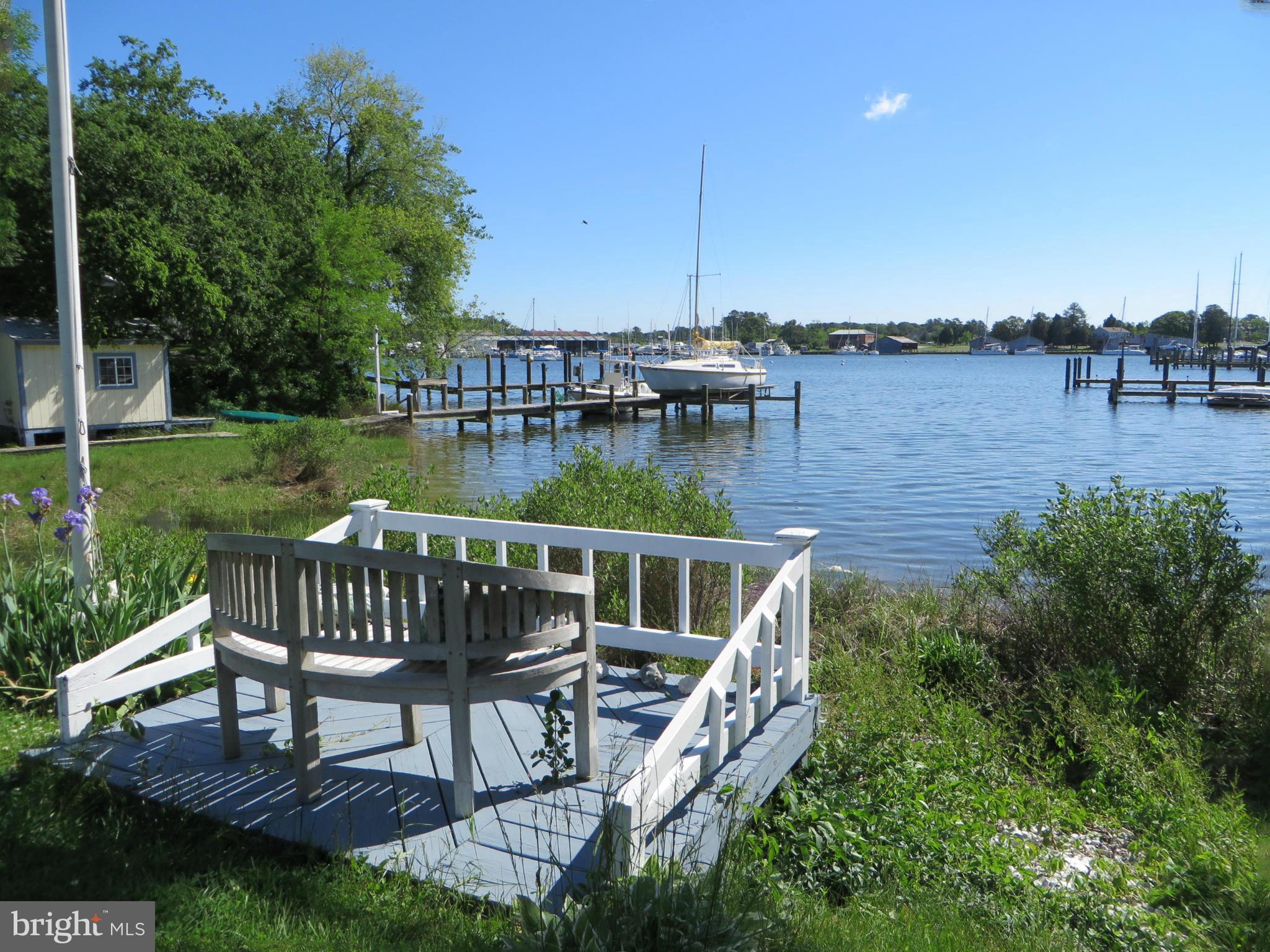 SOLOMONS ISLAND - Residential