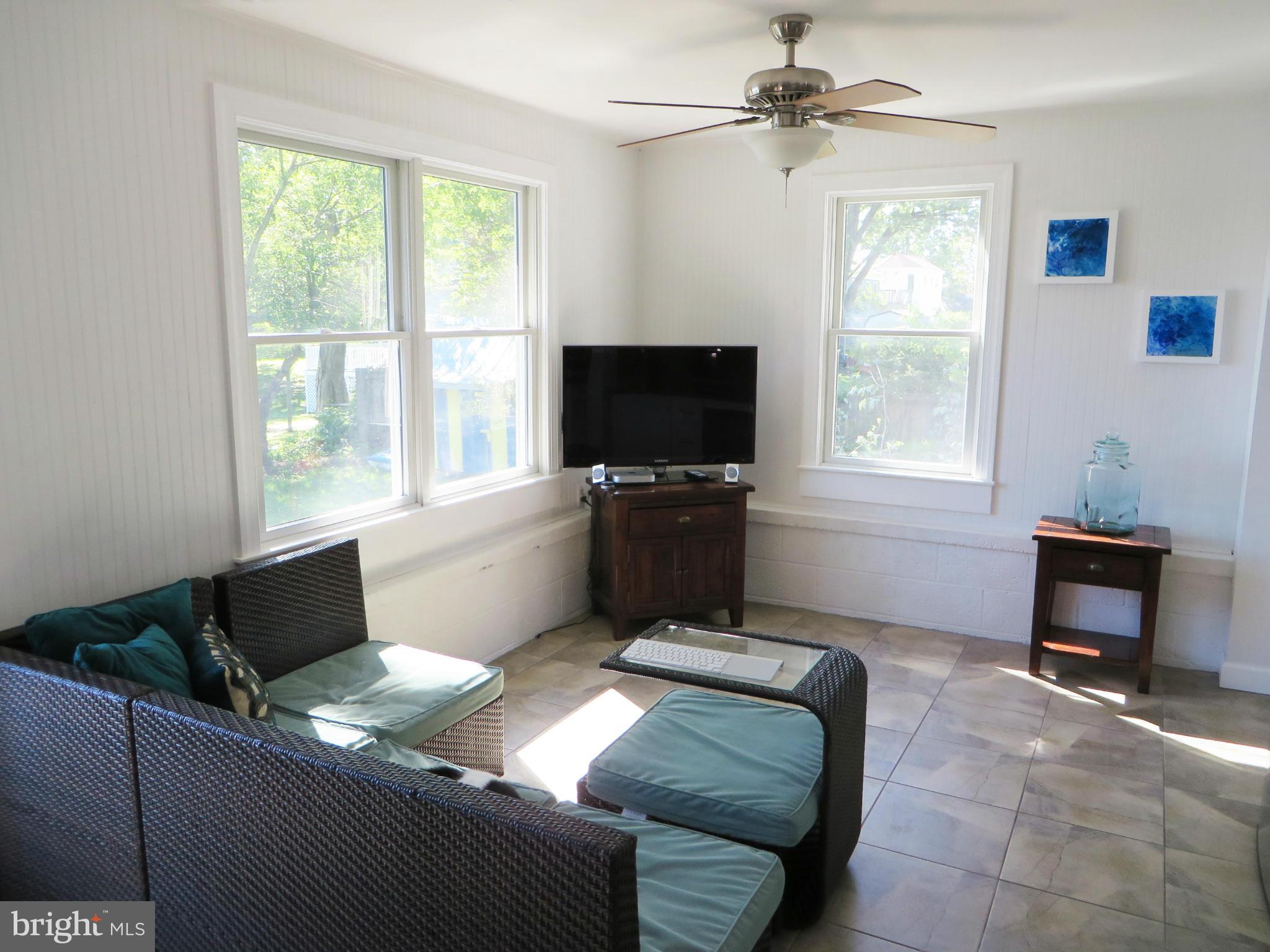 SOLOMONS ISLAND - Residential