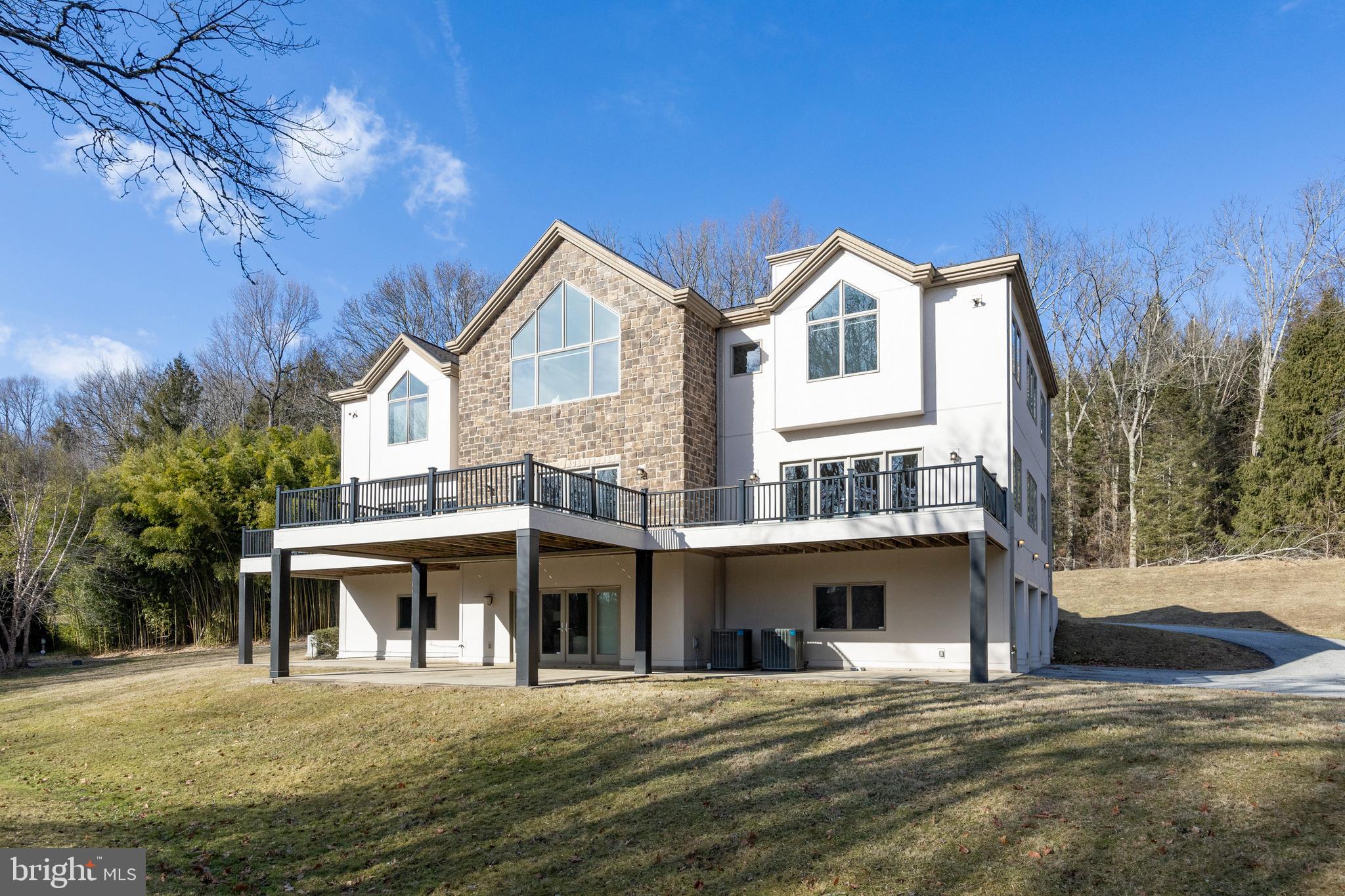 WATERFORD - Residential