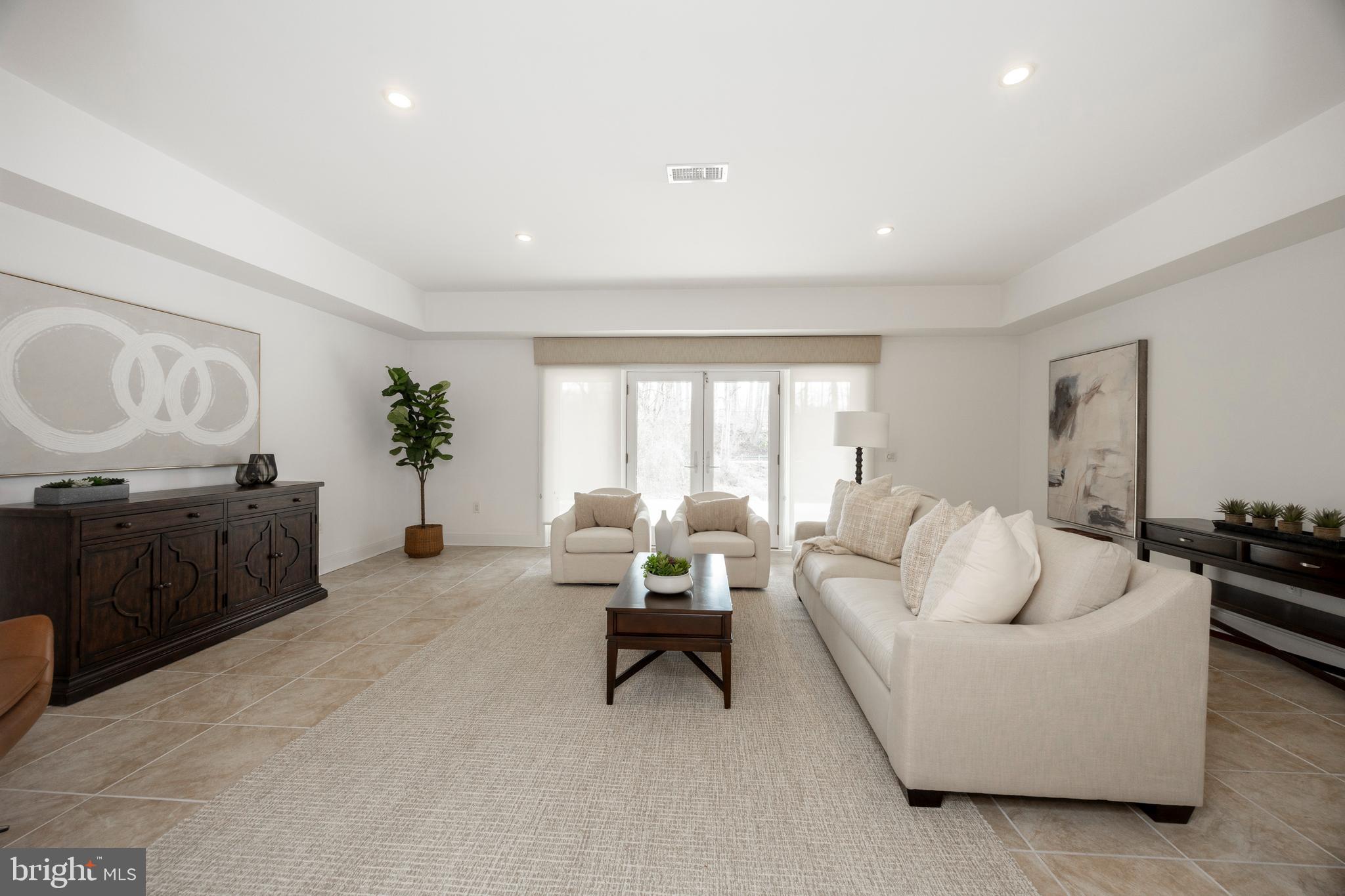 WATERFORD - Residential