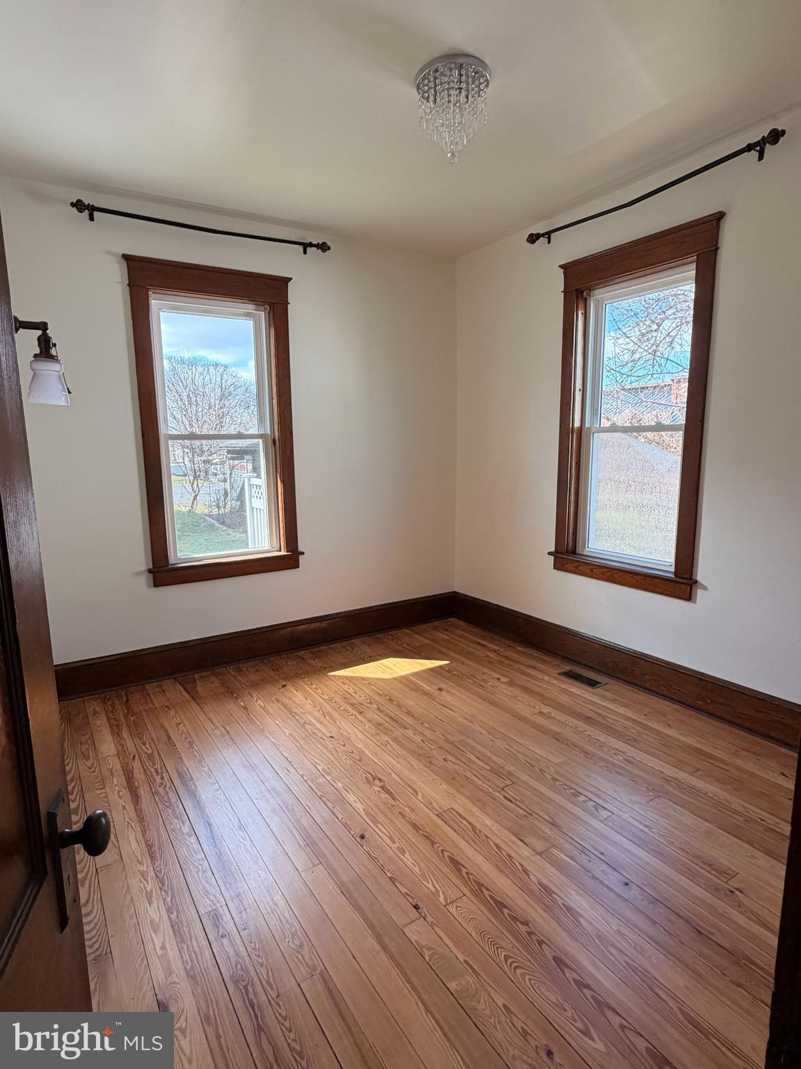 AKRON BOROUGH - Residential