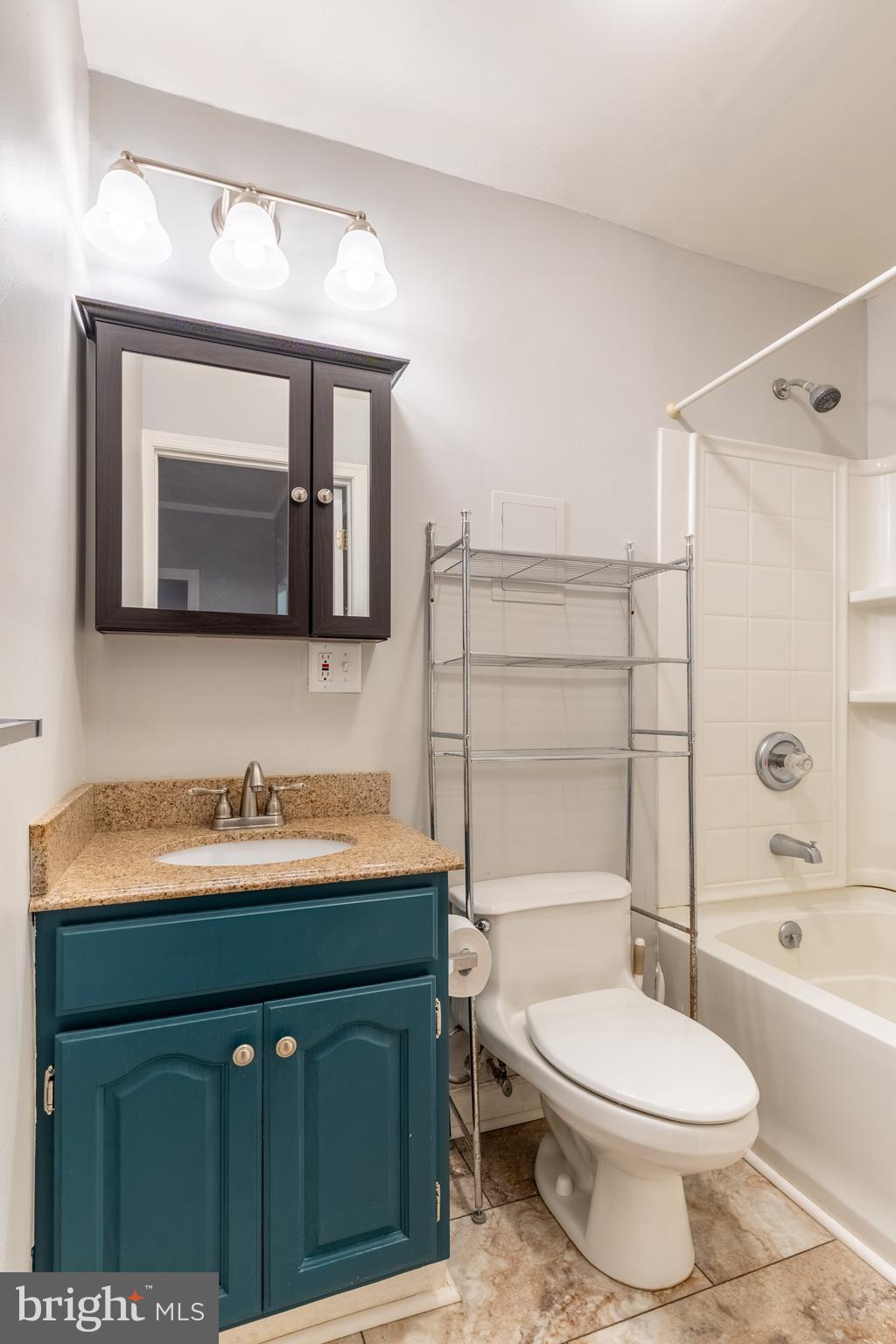 TUSCANY-CANTERBURY - Residential