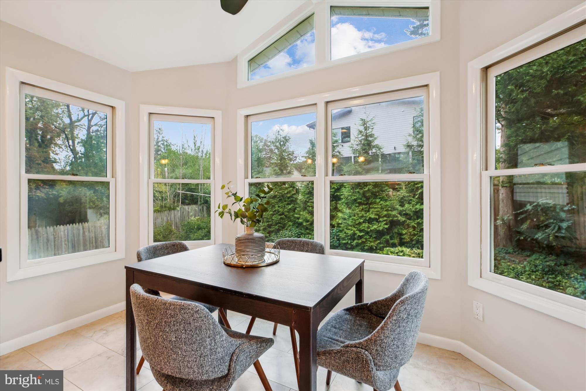 MAPLEWOOD - Residential