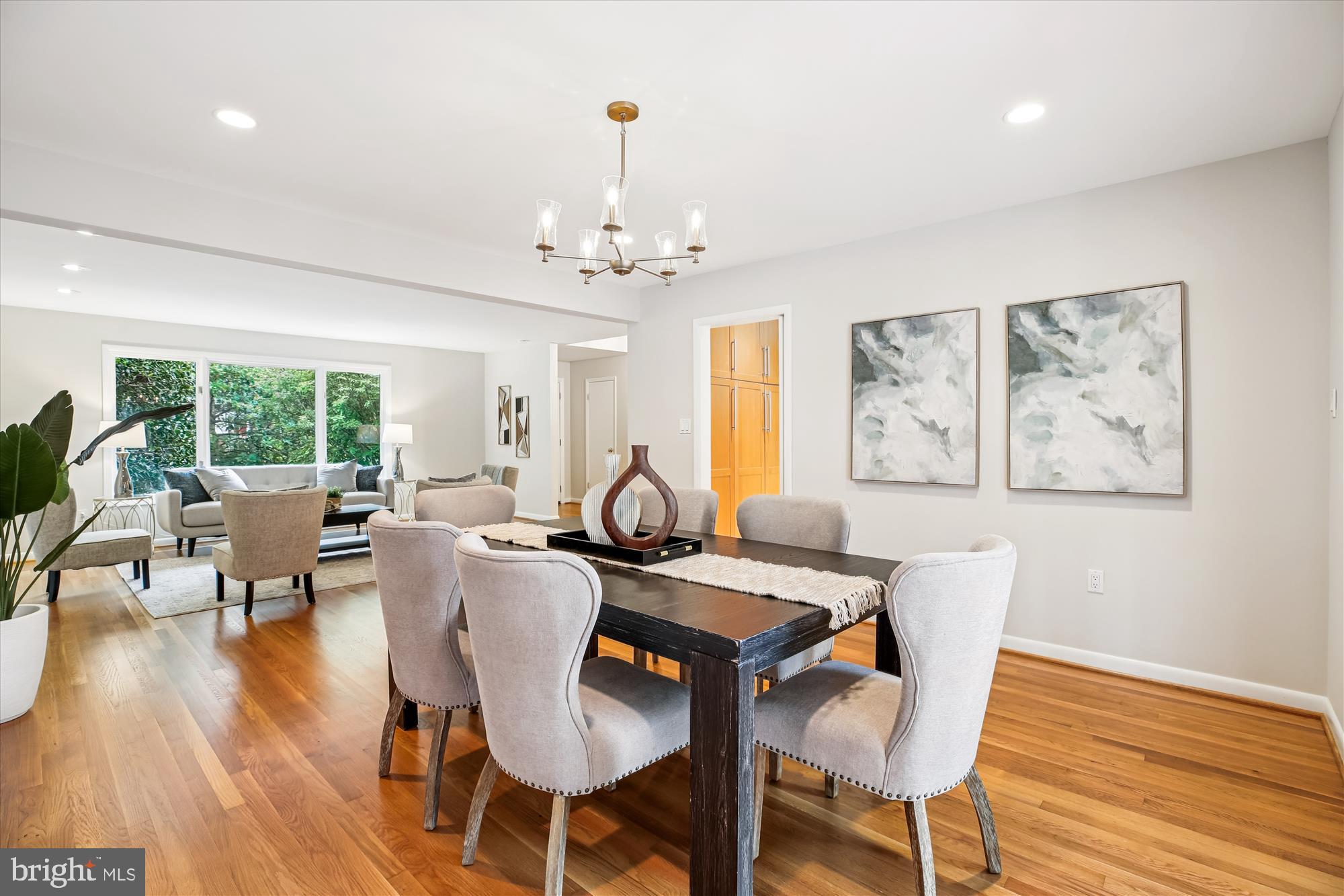 MAPLEWOOD - Residential