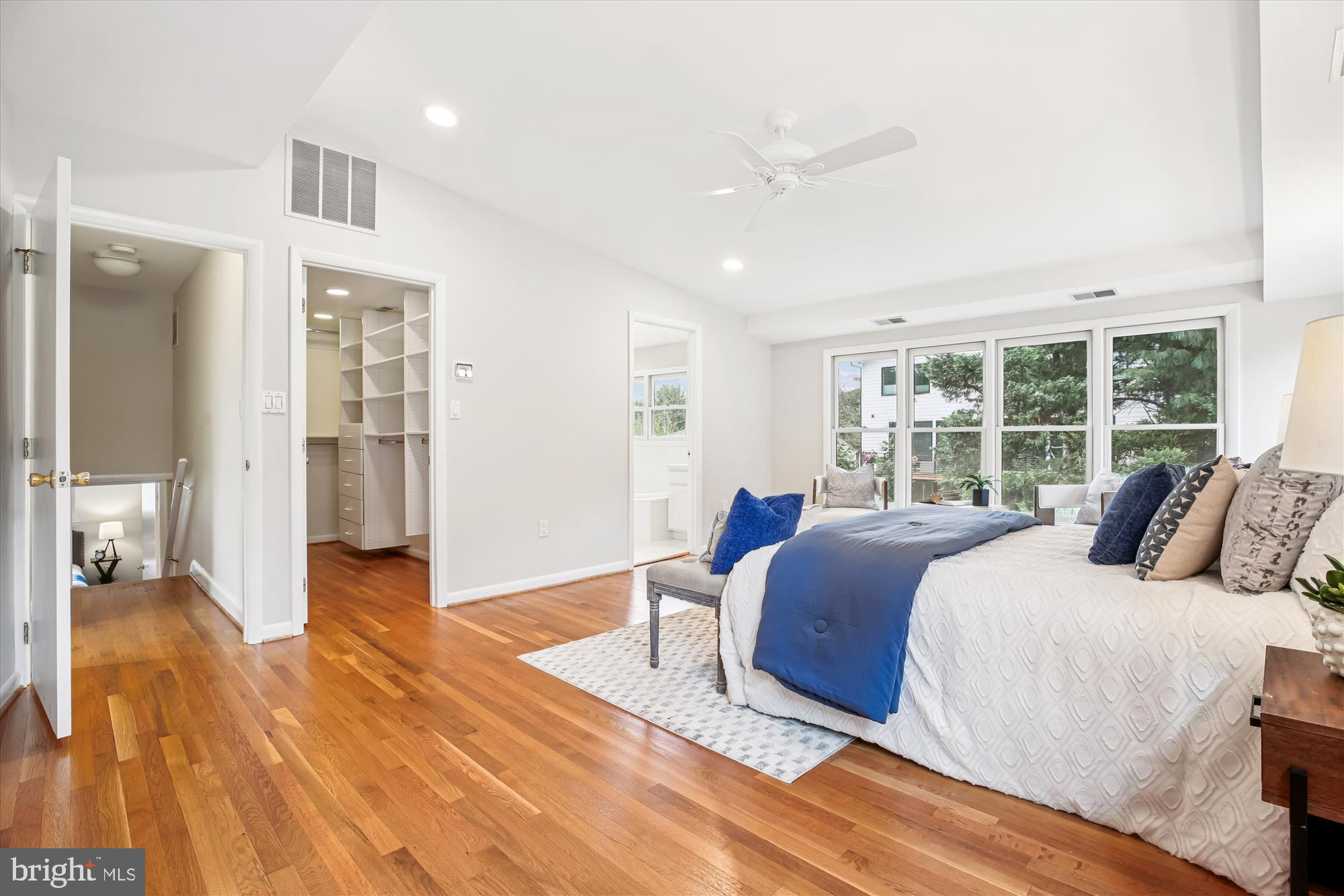 MAPLEWOOD - Residential