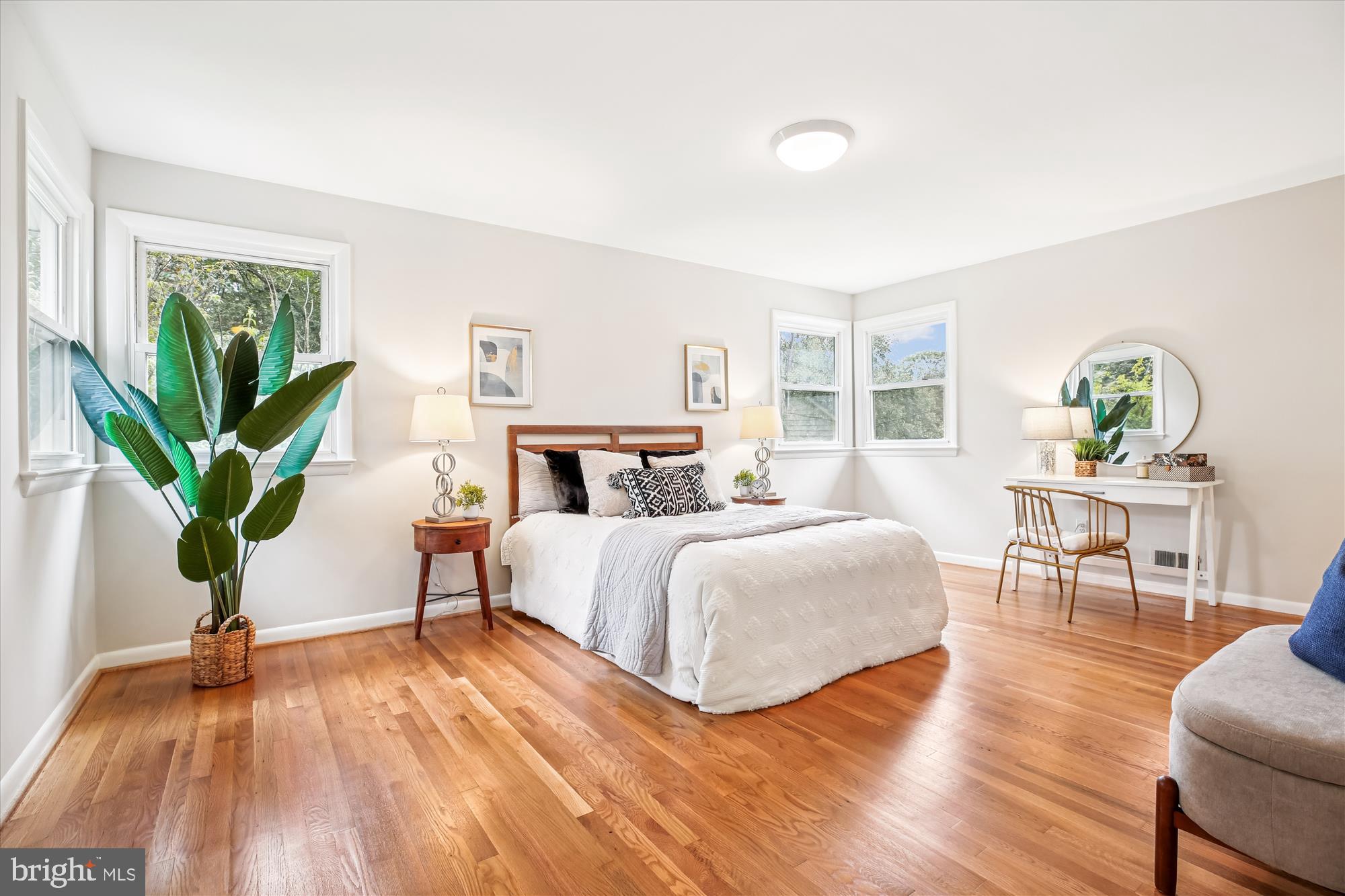 MAPLEWOOD - Residential