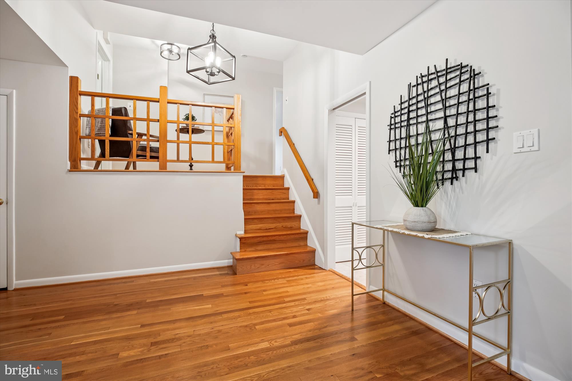 MAPLEWOOD - Residential