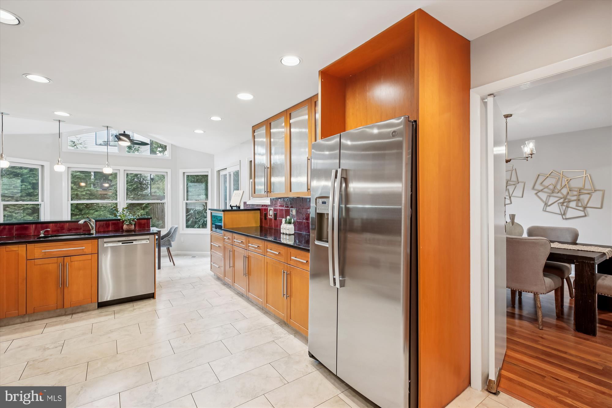 MAPLEWOOD - Residential