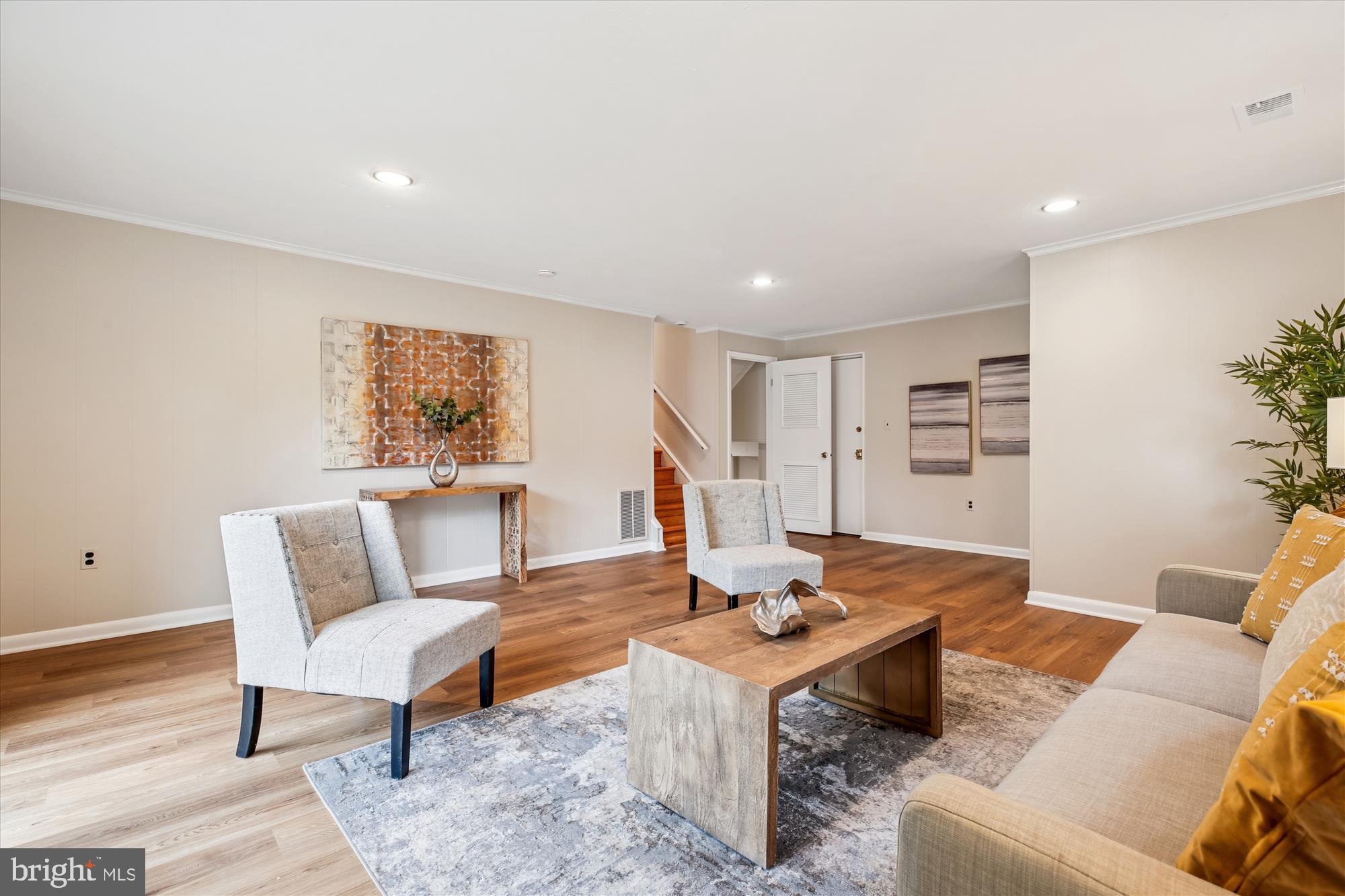 MAPLEWOOD - Residential